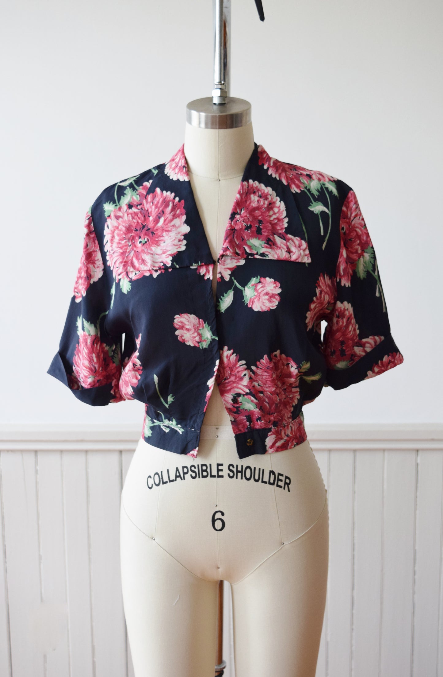 1940s Chrysanthemum Print Blouse | XS