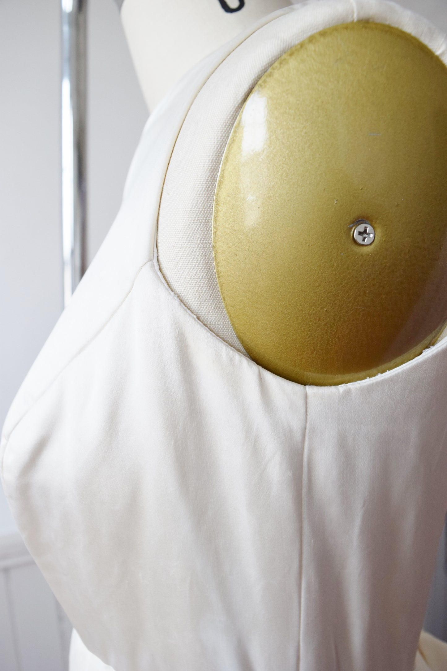 1990s Vera Wang Bridal Gown | M