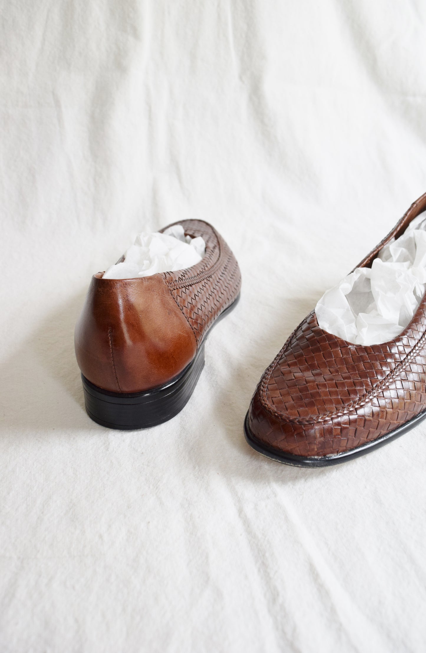 1990s Woven Leather Slip Ons | US 8.5