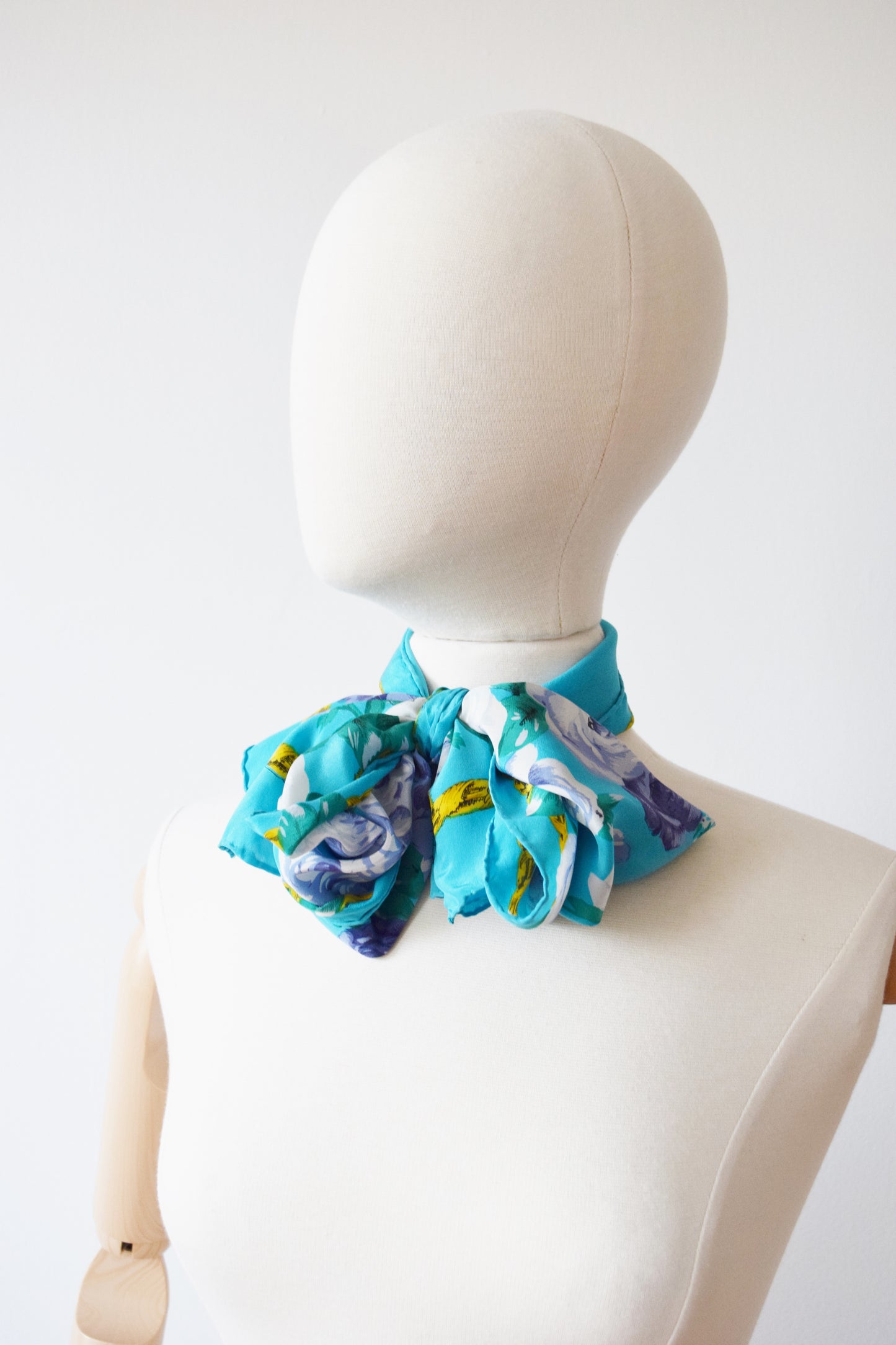 Oscar de la Renta Blue Rose Silk Scarf | Vintage 1990s Silk Scarf