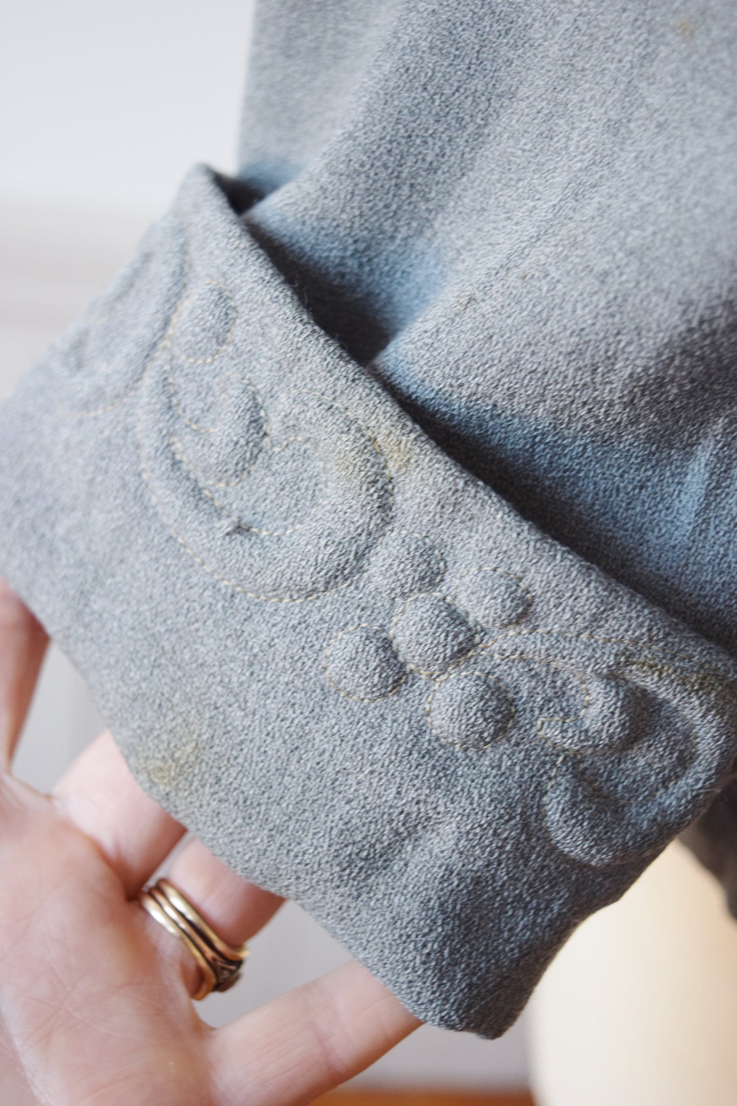 1940s Trapunto Grey Wool Swing Jacket | M