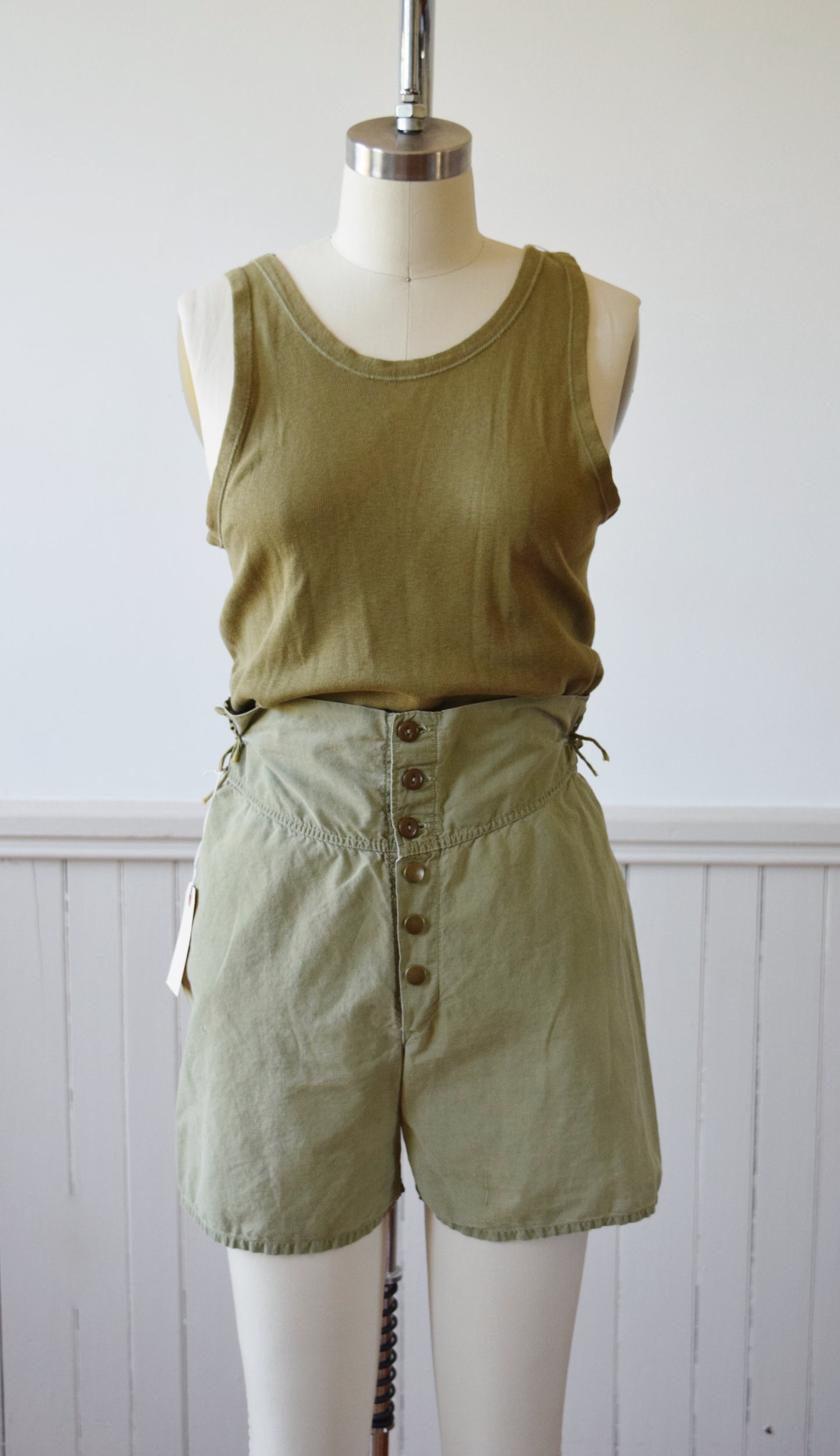 Army Issue Rib Knit Tank | 1940s | 4 | M/L