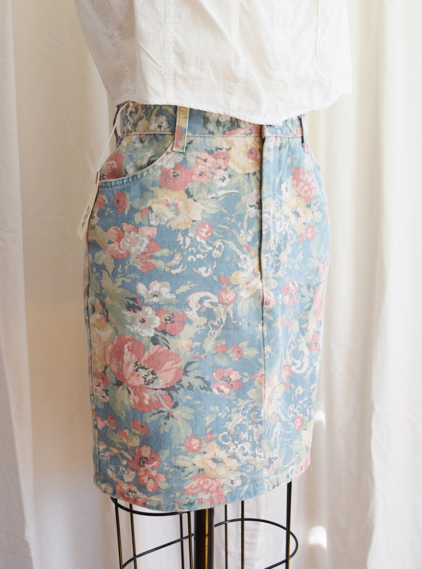 1980s Pastel Floral Print Denim Skirt
