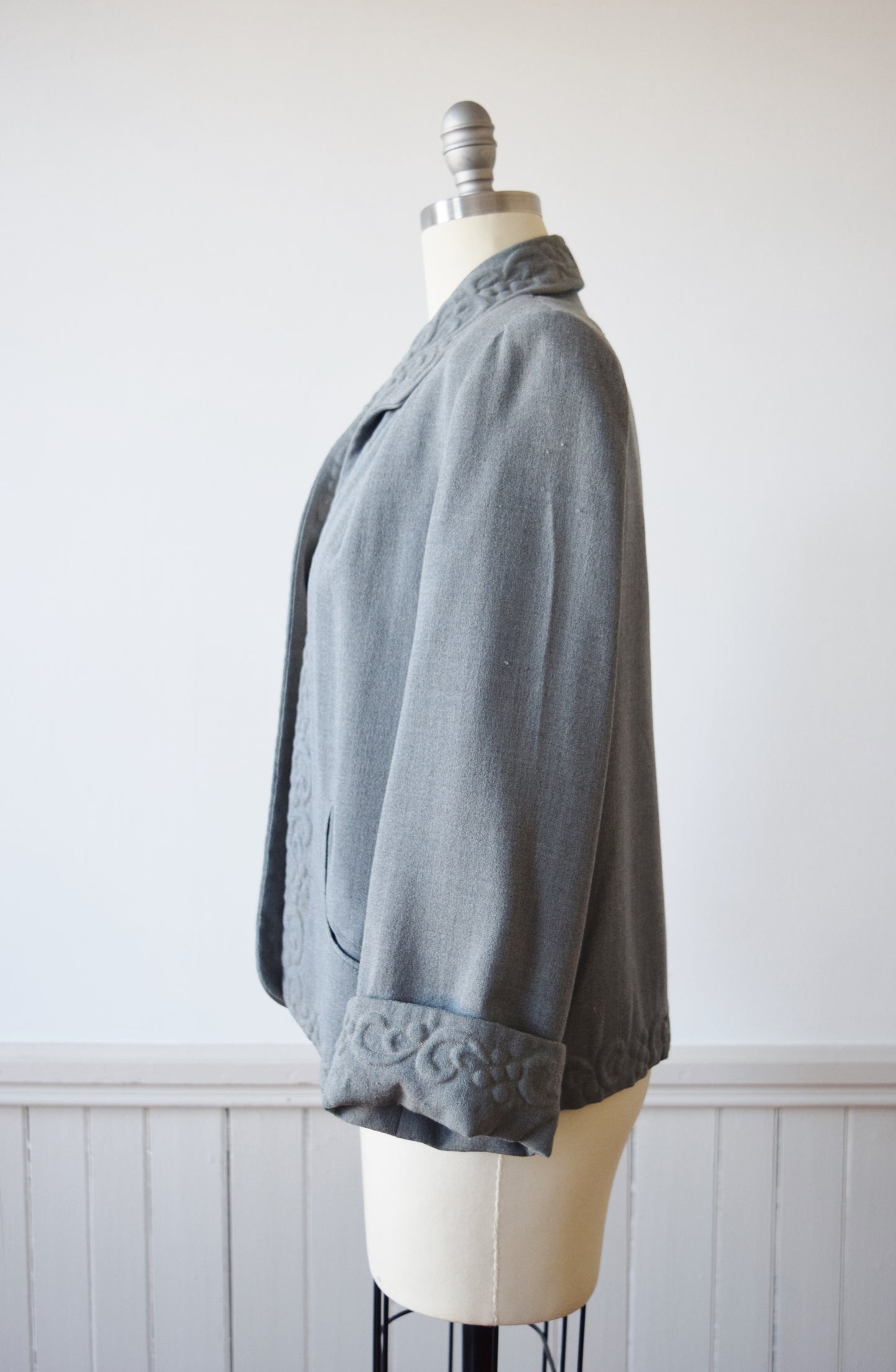 1940s Trapunto Grey Wool Swing Jacket | M