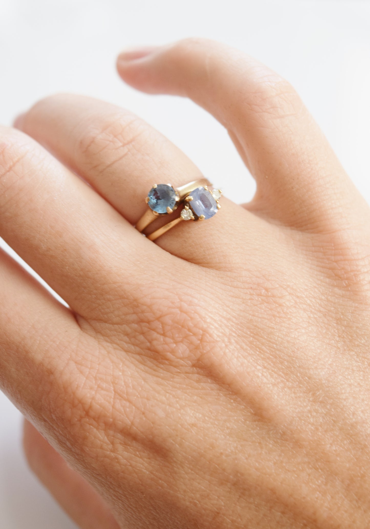 Antique 10k Gold and Aquamarine Stacking Ring | 6.5