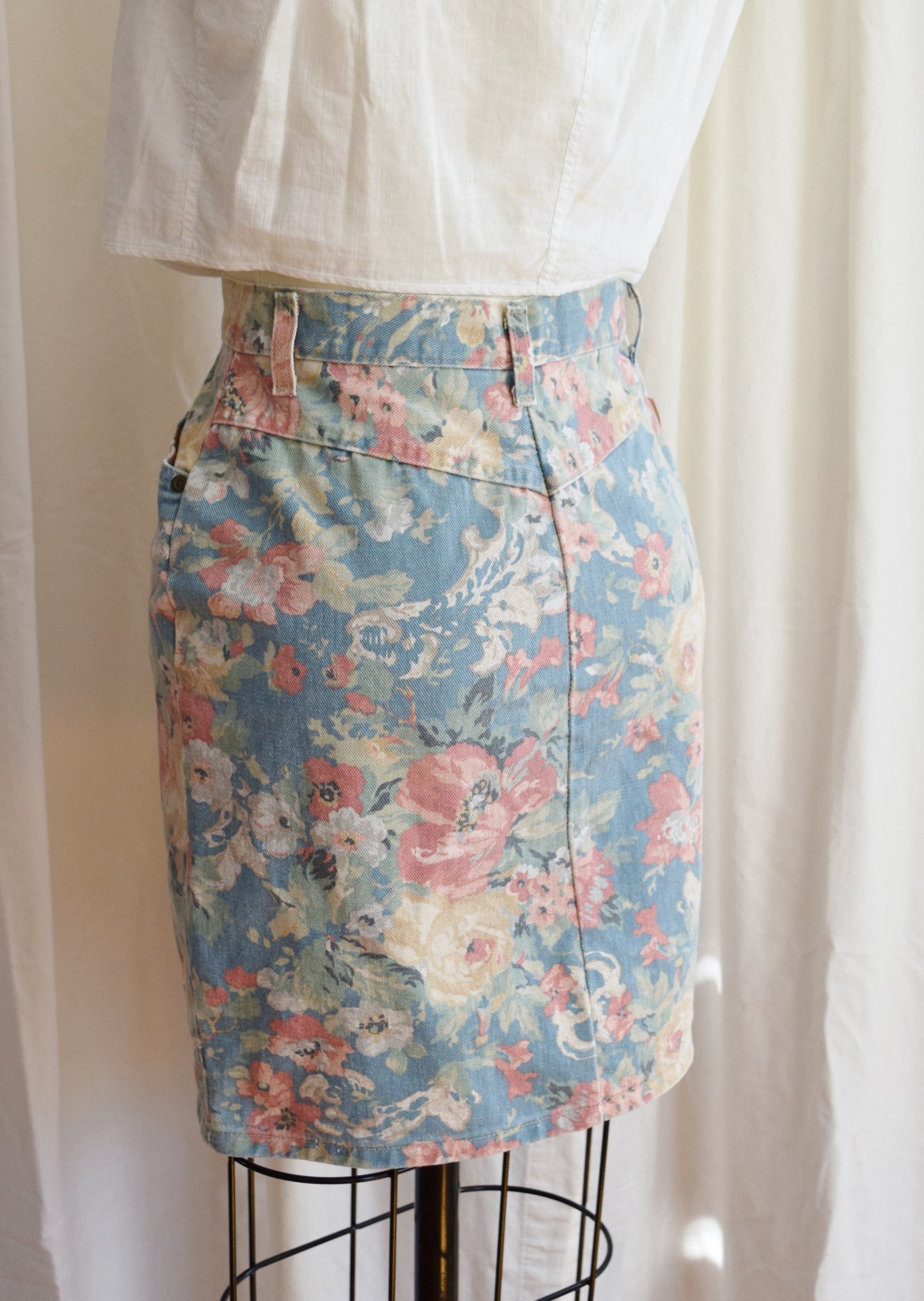1980s Pastel Floral Print Denim Skirt
