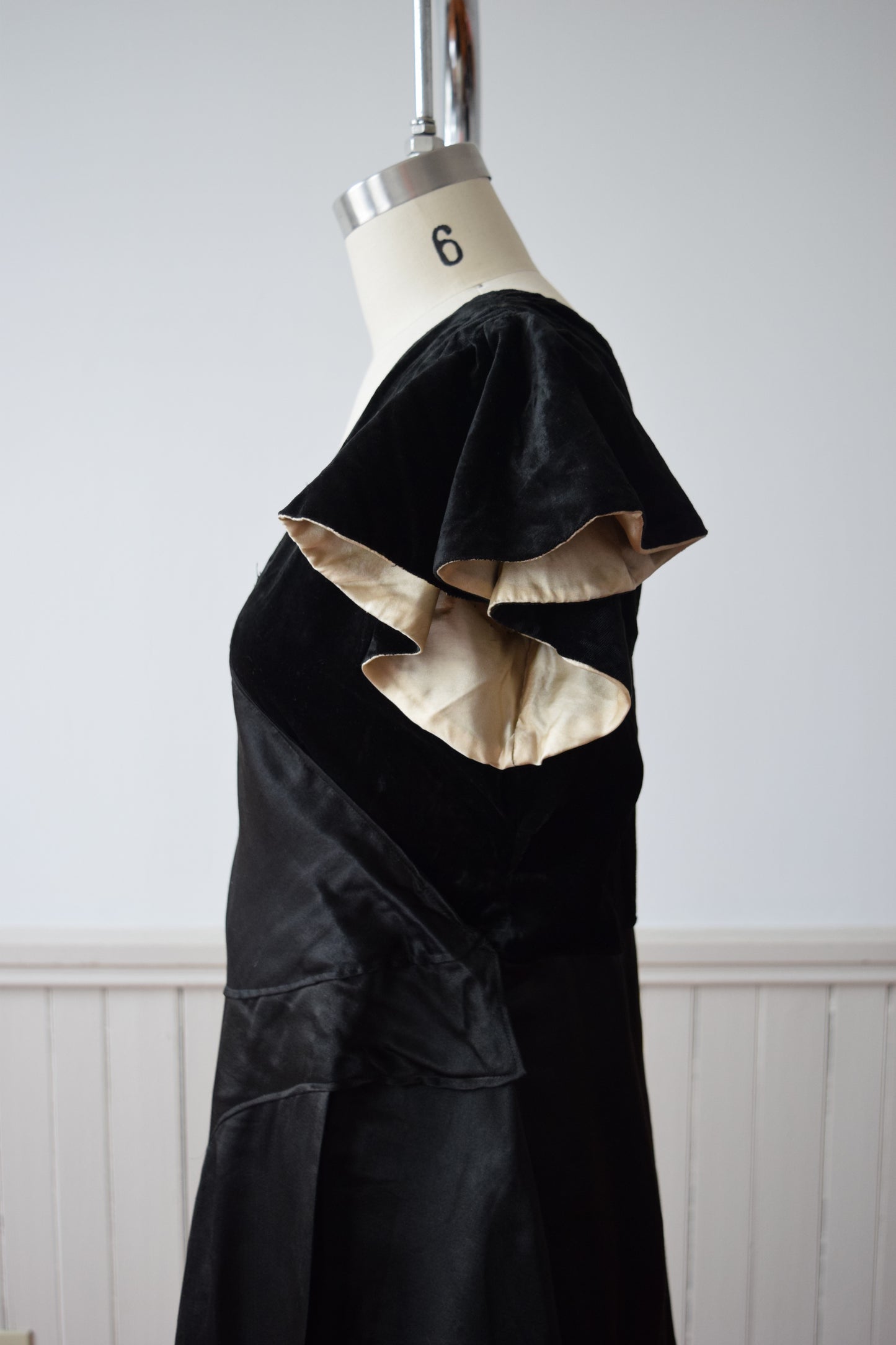Edwardian Flutter Sleeve Wrap Dress | S