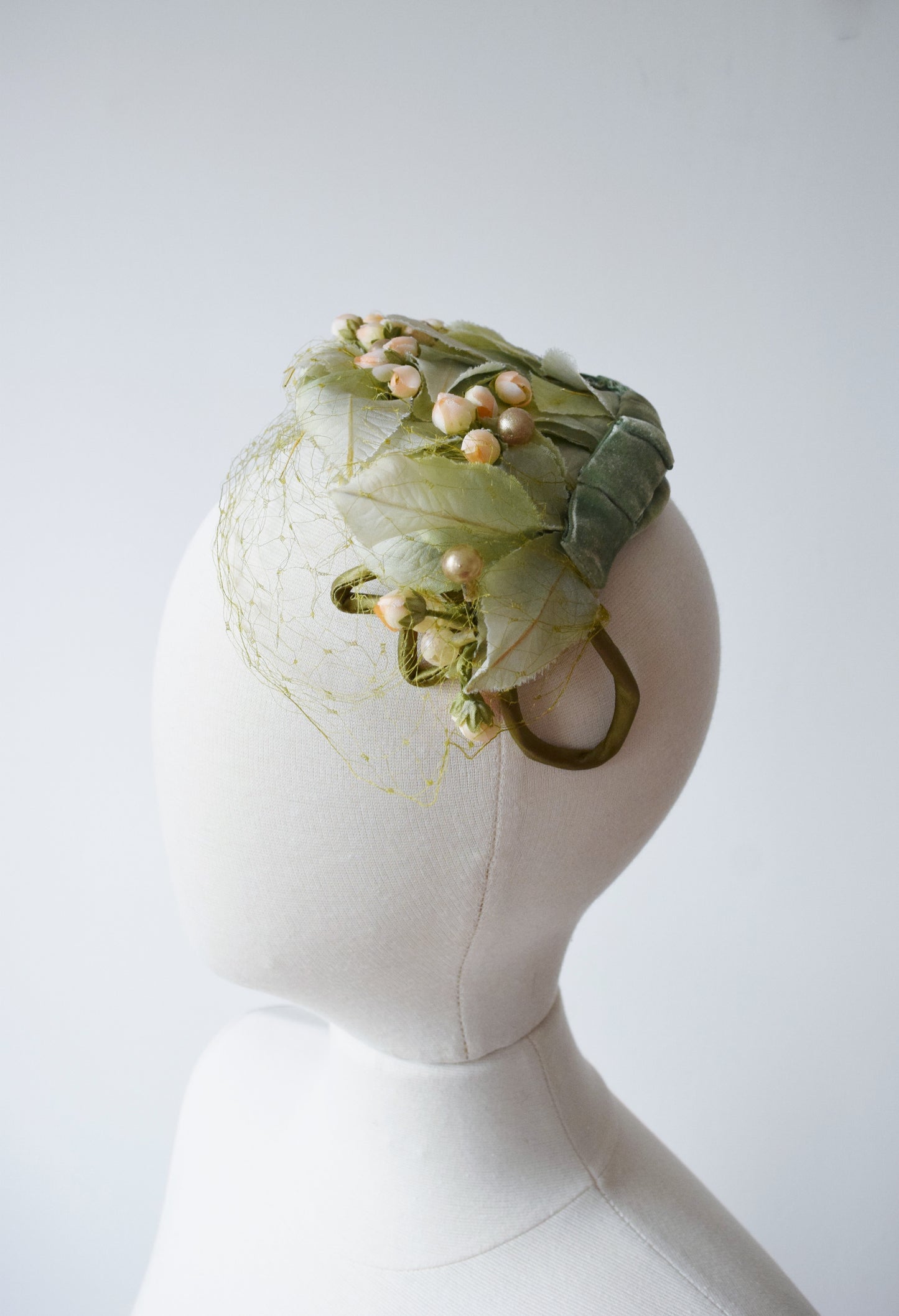 Leaf and Bloom Whimsie Cap | 1950s