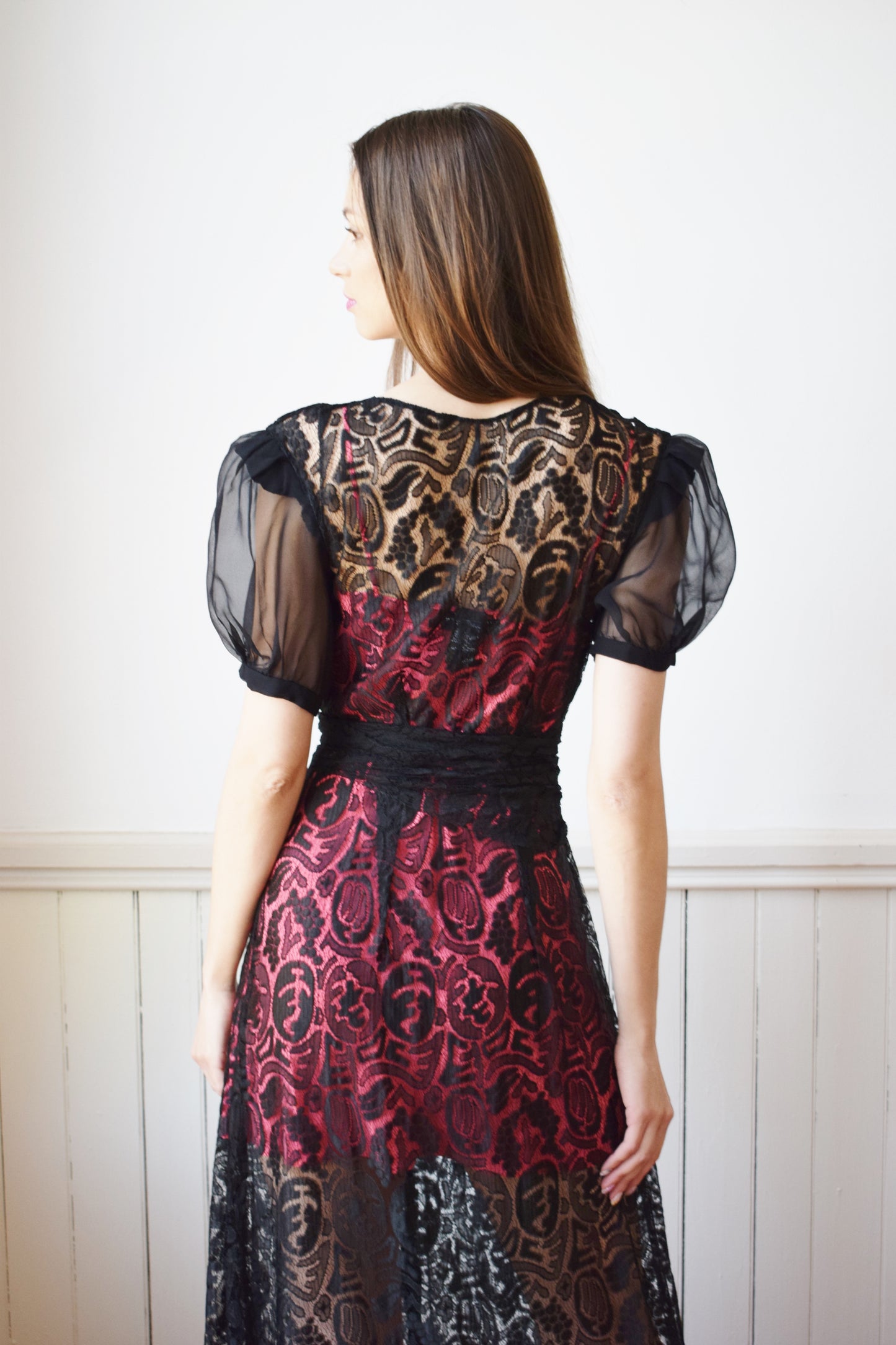 1930s Silk Lace Gown | S/M