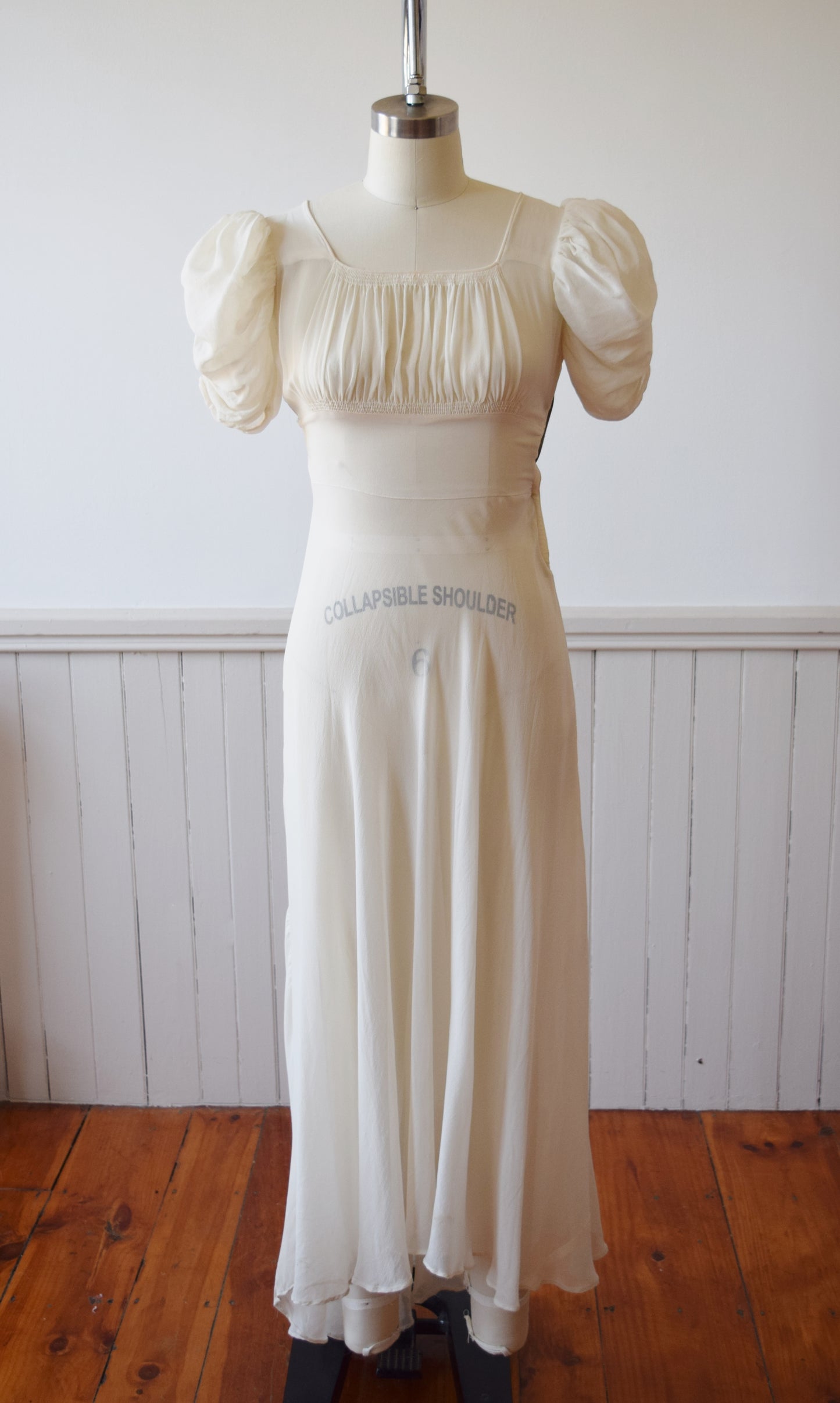1930s Ivory Silk Gown | XS
