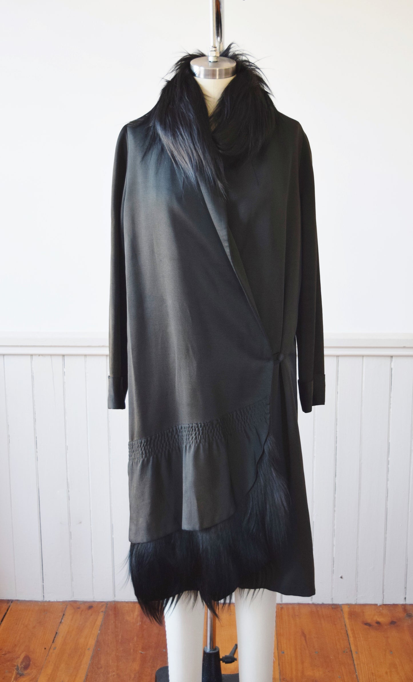 1920s Fur Trimmed Coat | S