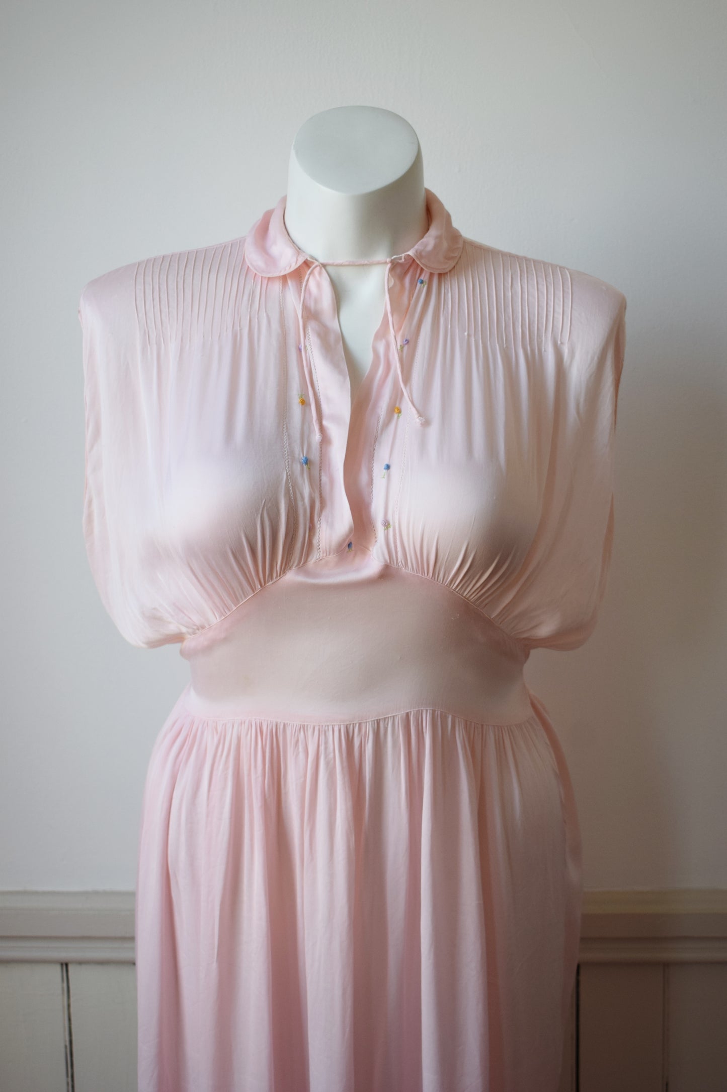 1940s  Soft Pink Rayon Nightgown | XXL