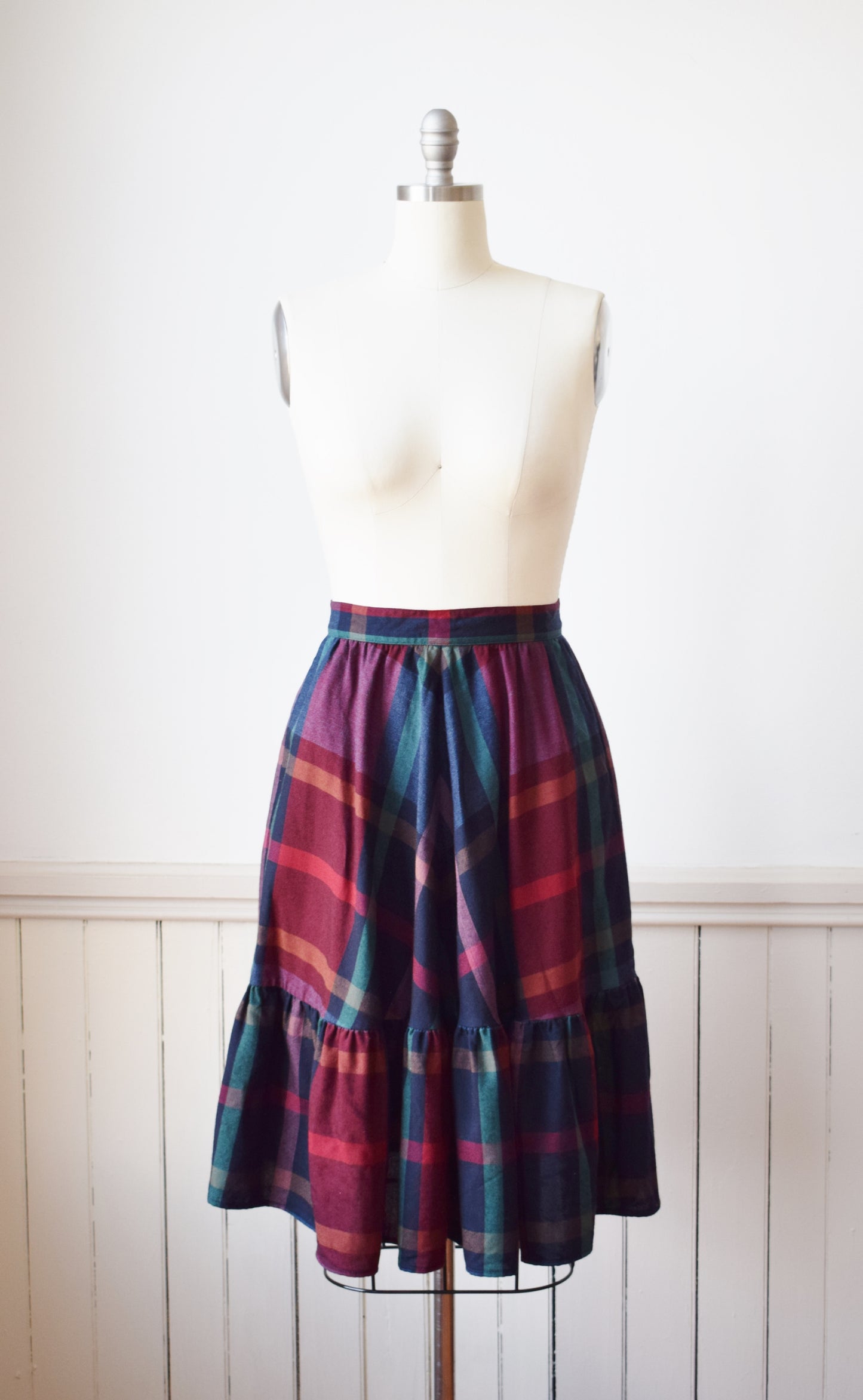 80s Liz Claiborne Madras Plaid Ruffle Skirt | XS