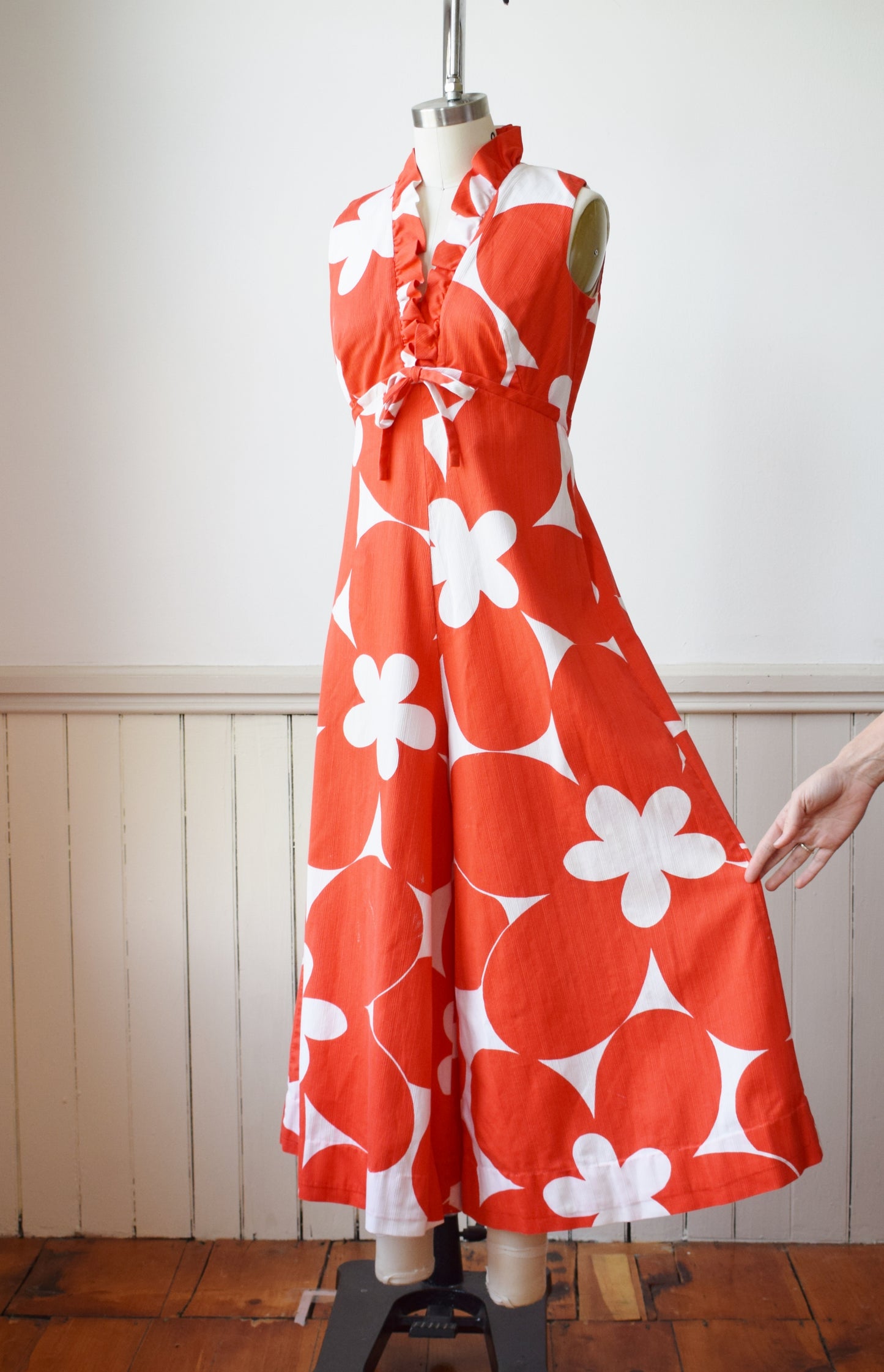 1970s Candy Red Wide Leg Jumpsuit | M