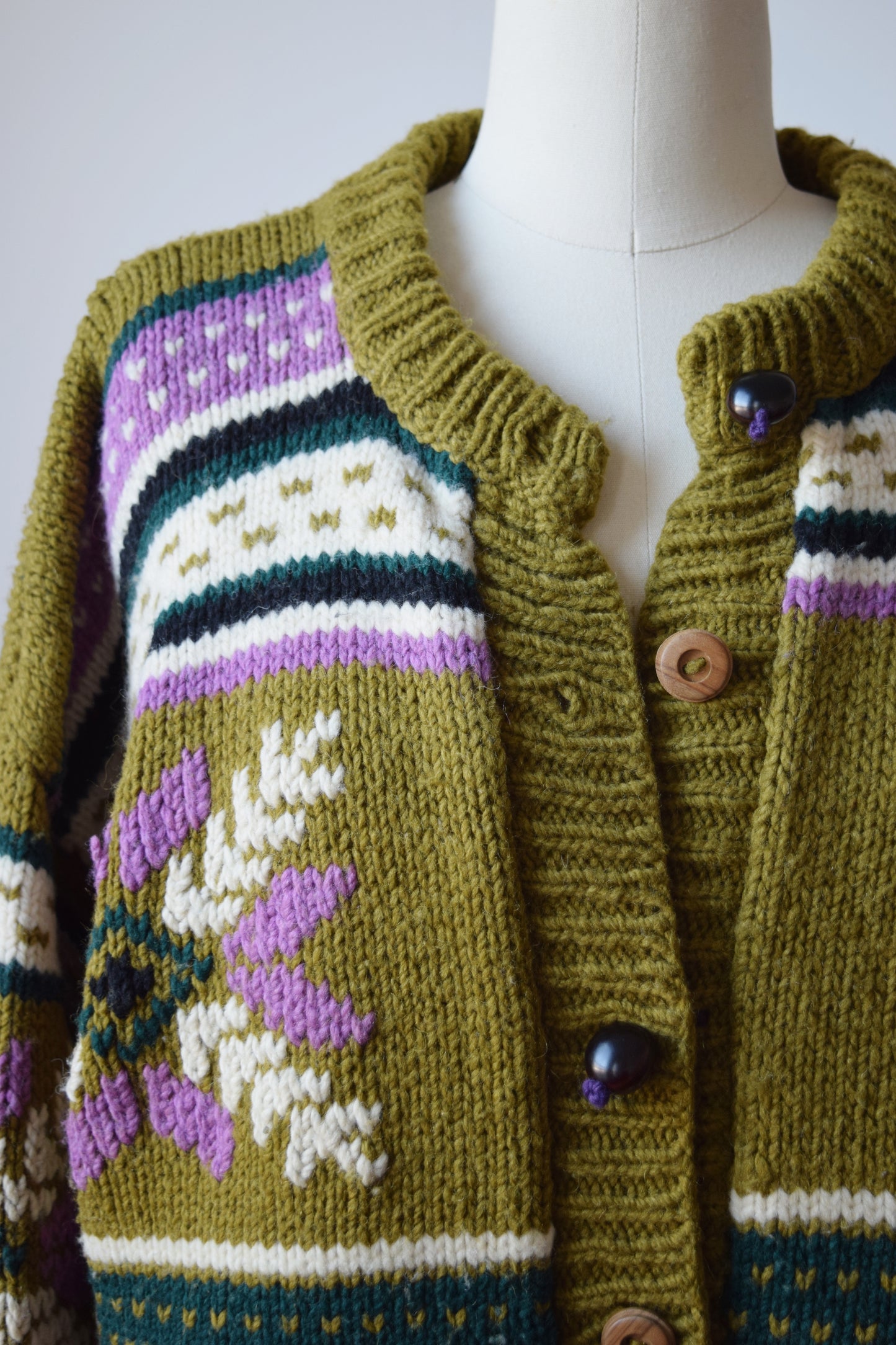 Chunky Wool Cardigan with Kukui Nut Buttons | OS