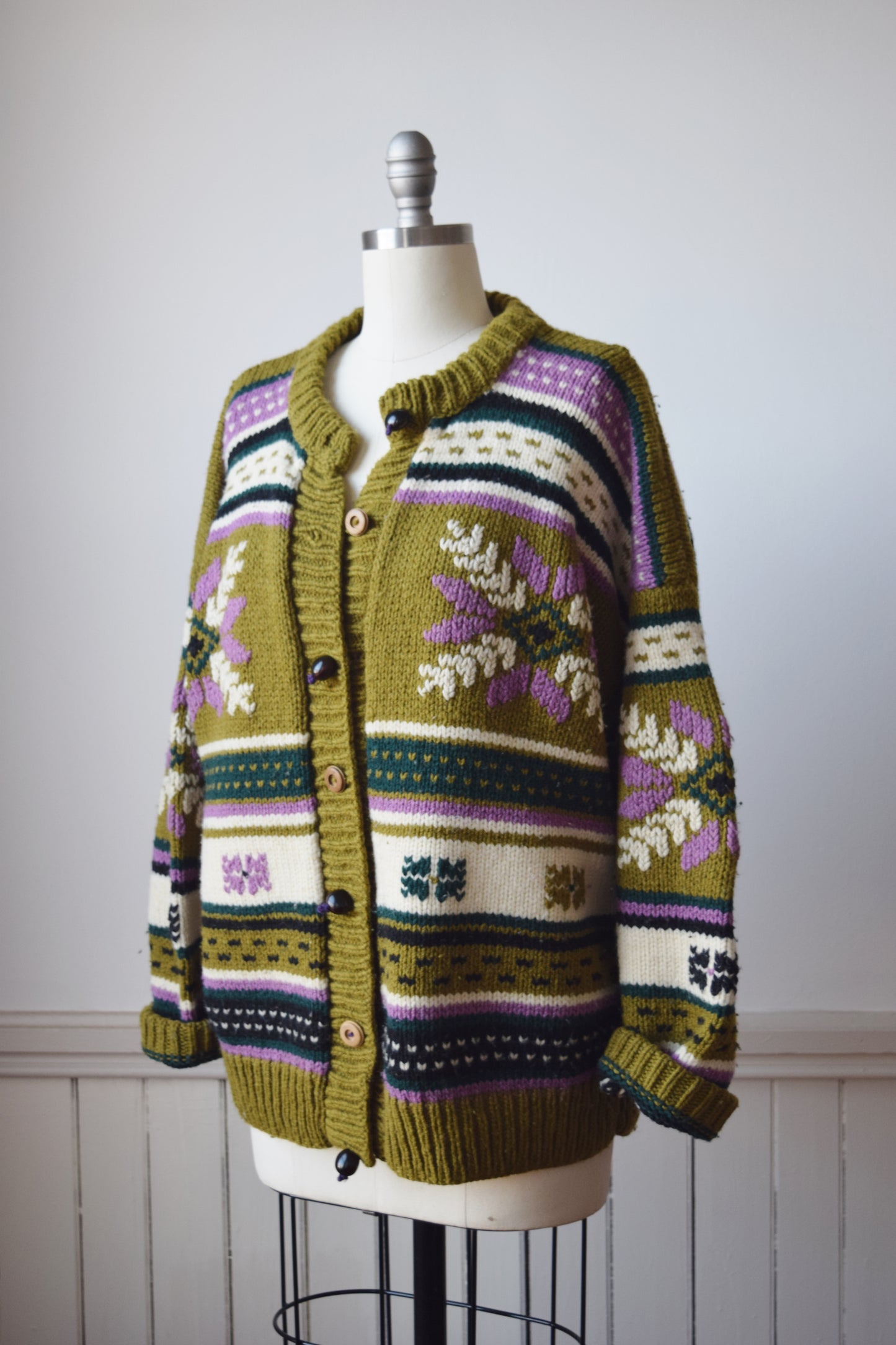 Chunky Wool Cardigan with Kukui Nut Buttons | OS