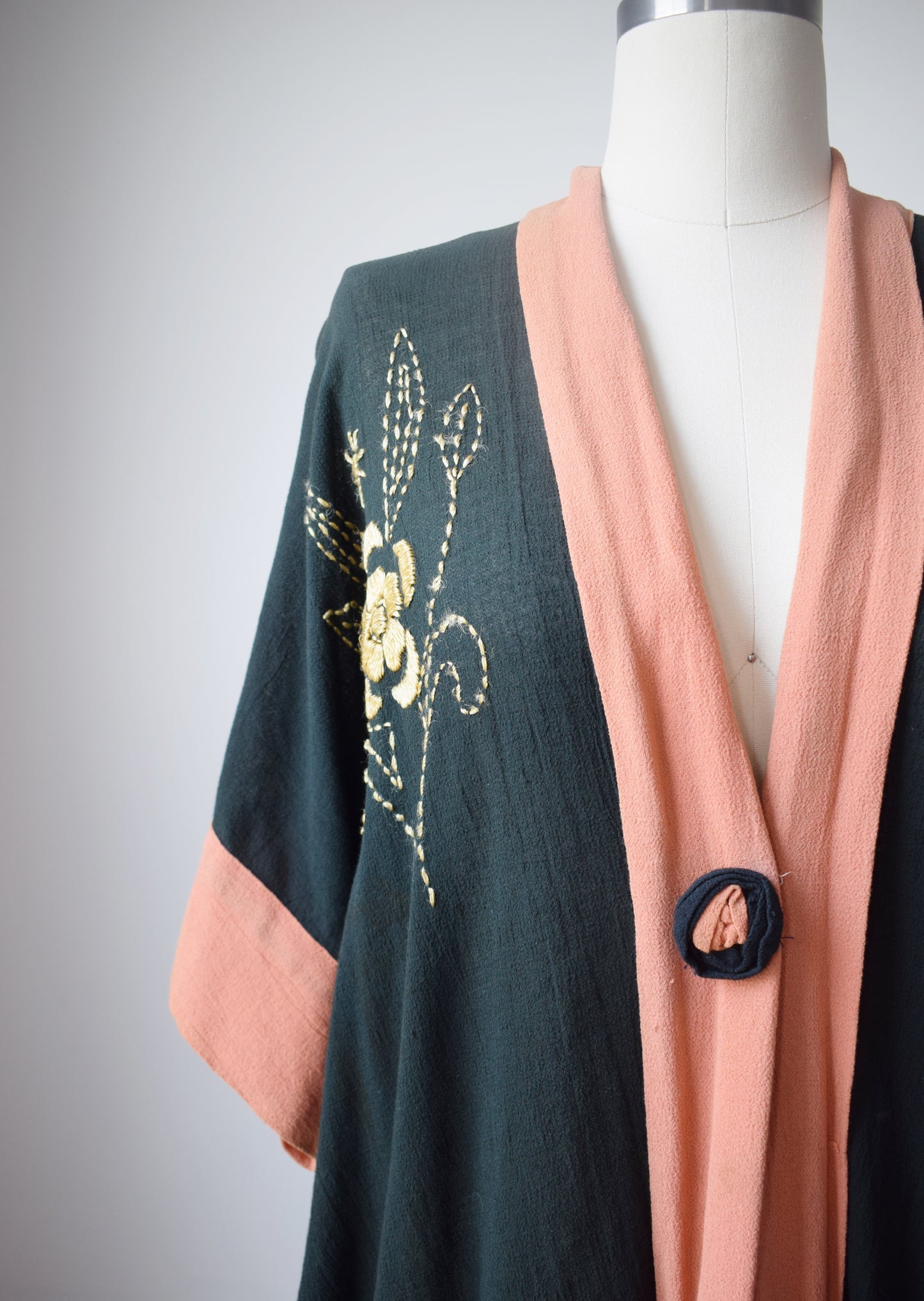 1920s Embroidered Cotton Gauze Robe | OS