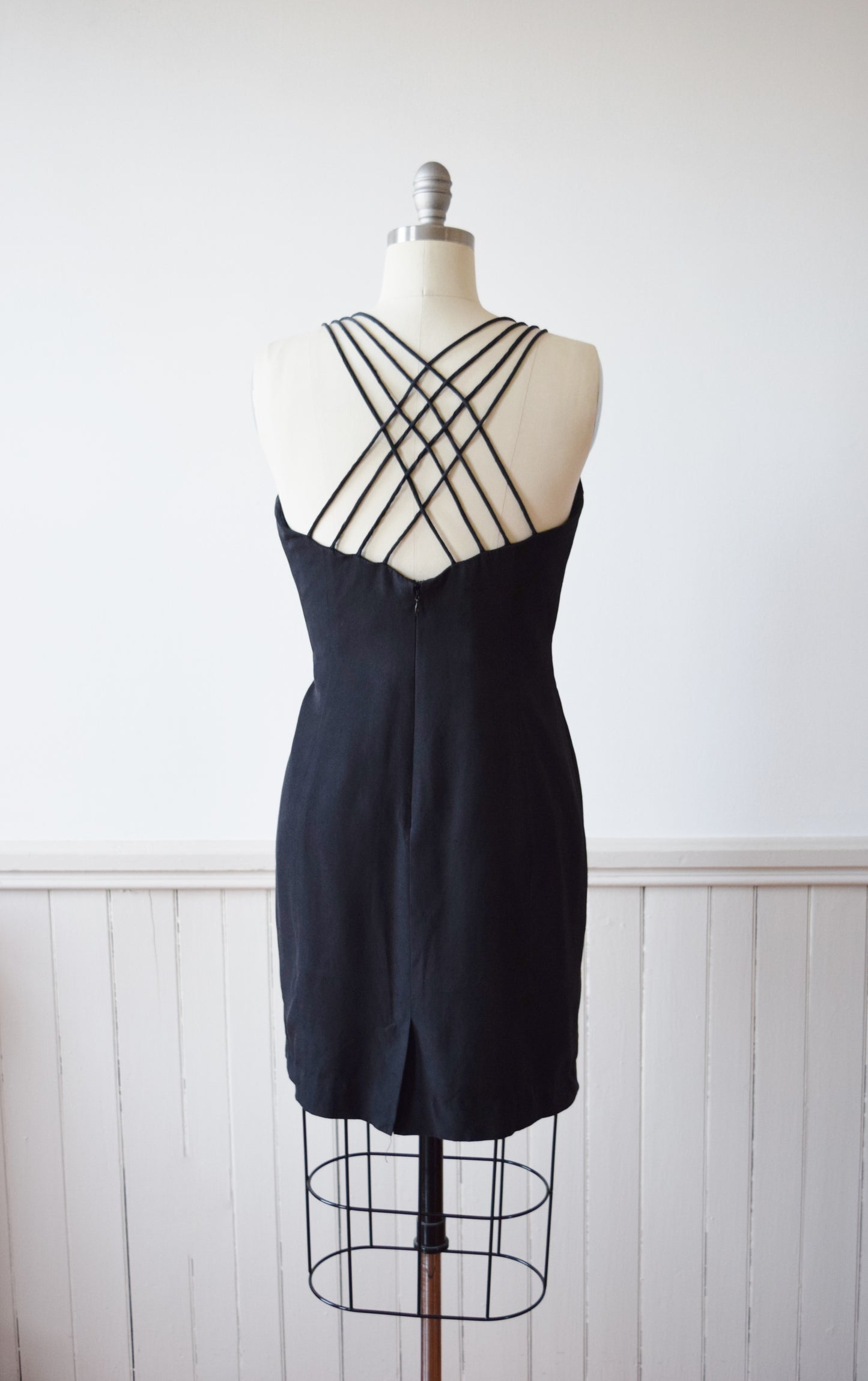 Criss Cross Black Silk Mini Dress | M P