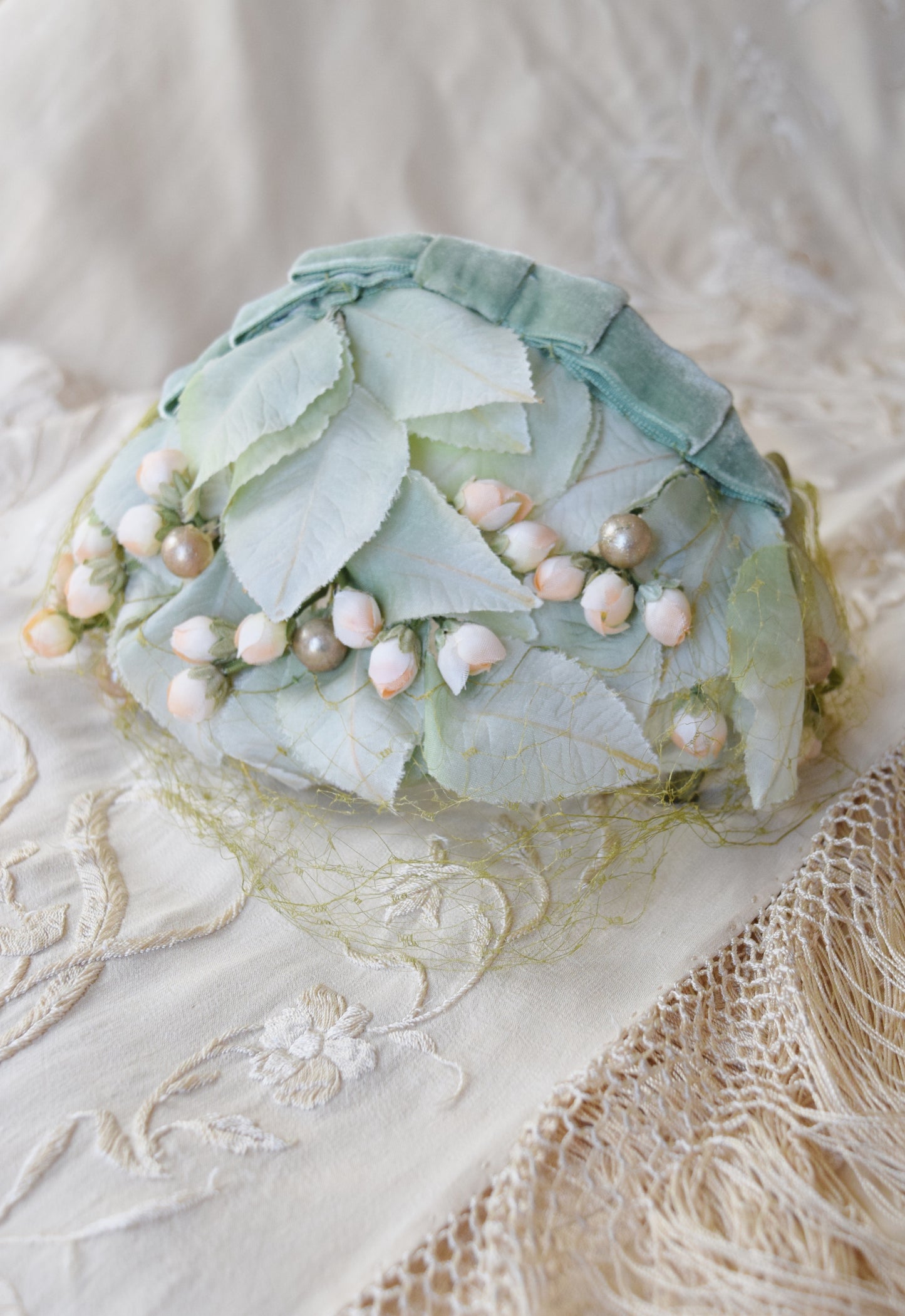 Leaf and Bloom Whimsie Cap | 1950s