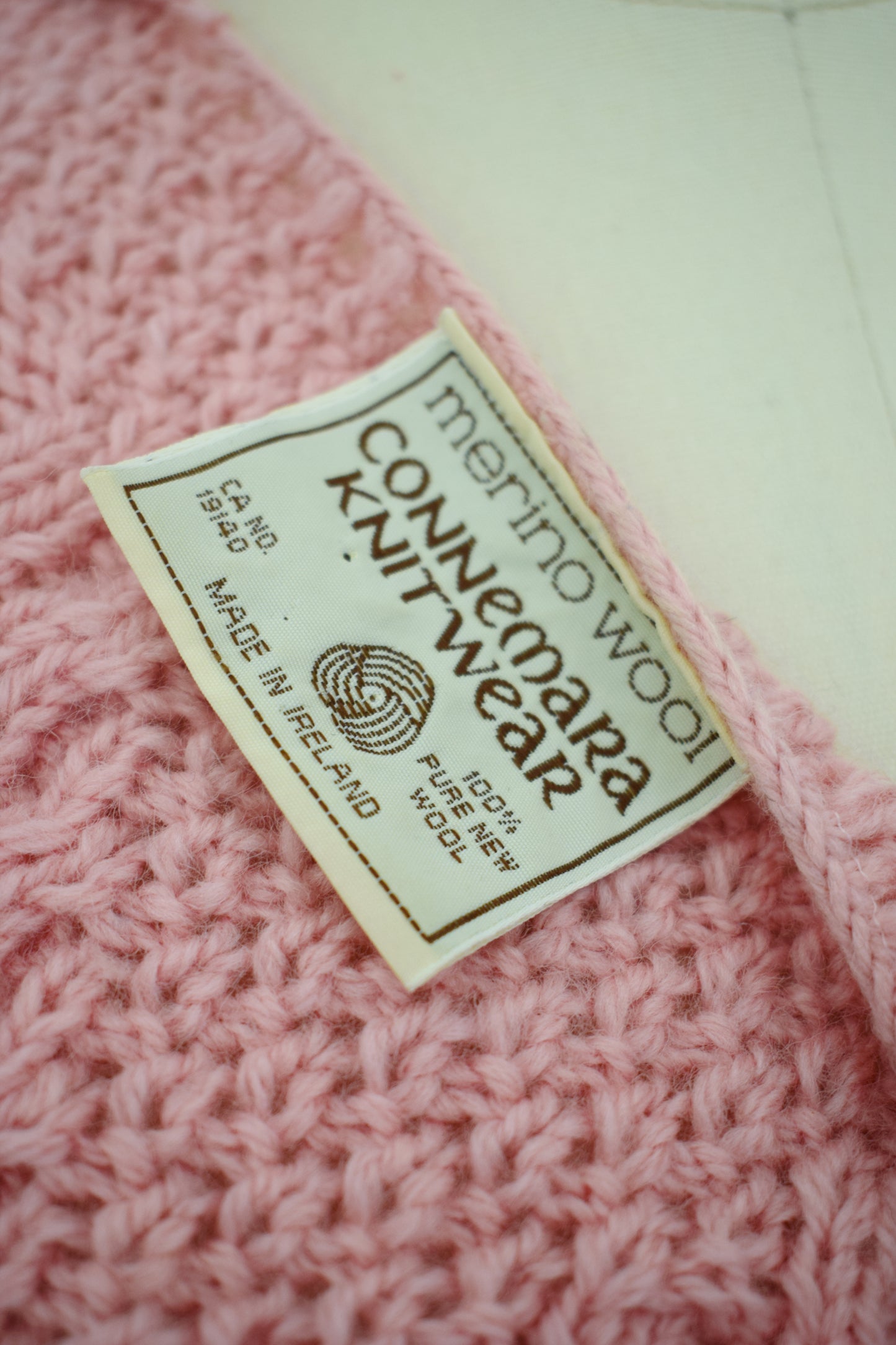Classic Irish Wool Cable Knit Cardi in Dusky Pink | XS/S
