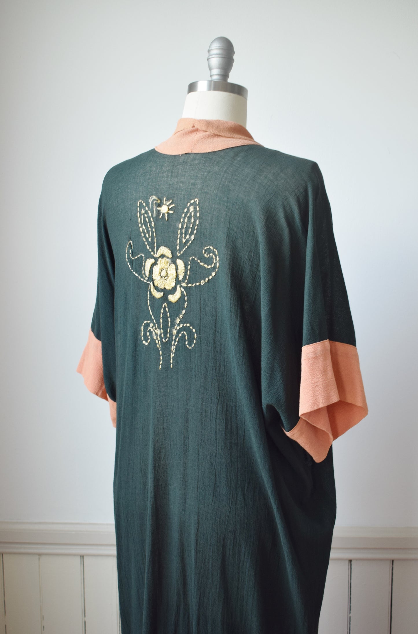 1920s Embroidered Cotton Gauze Robe | OS