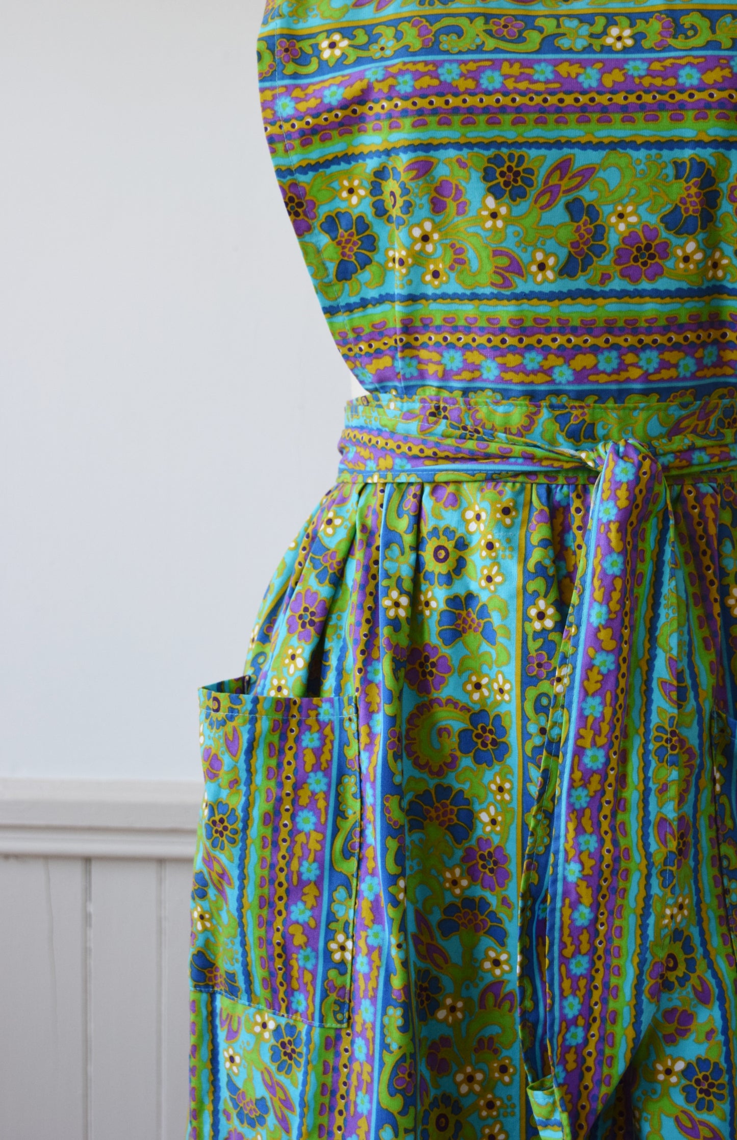 Pinafore Wrap Dress | 1970s | S/M