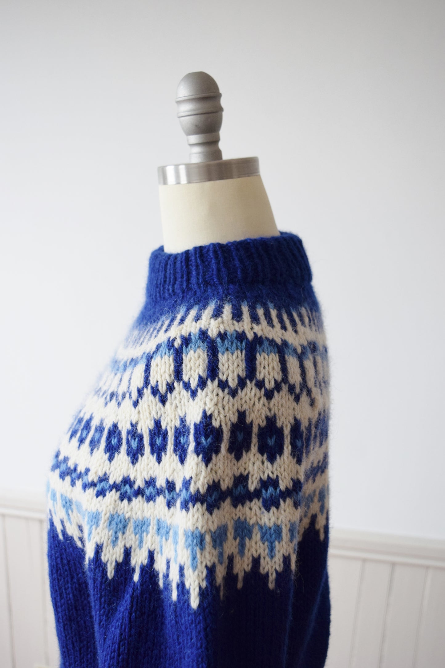 Chunky Blue Fair Isle Knit Sweater | 1980s Hand Knit Pullover | M