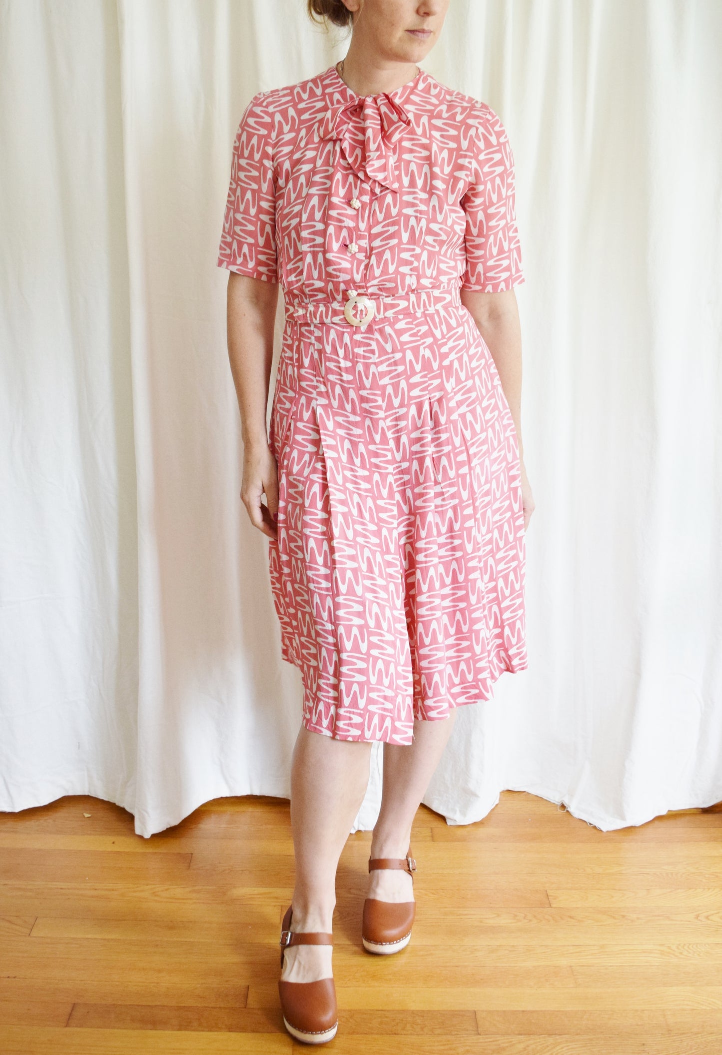 1940s Cold Rayon Novelty Print Day Dress | Pink Squiggle Dress | Button Front