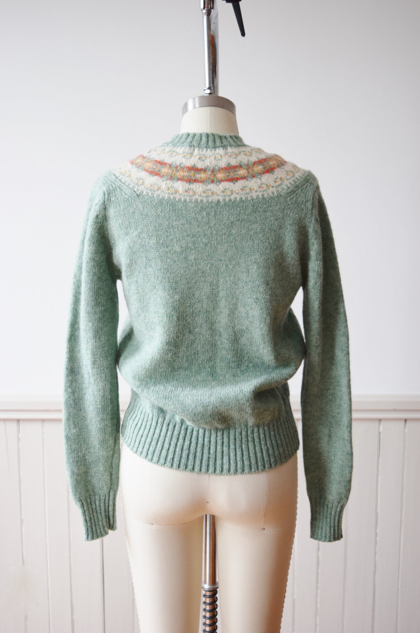 1970s Fair Isle Sage Green Pullover Sweater | S-S/M