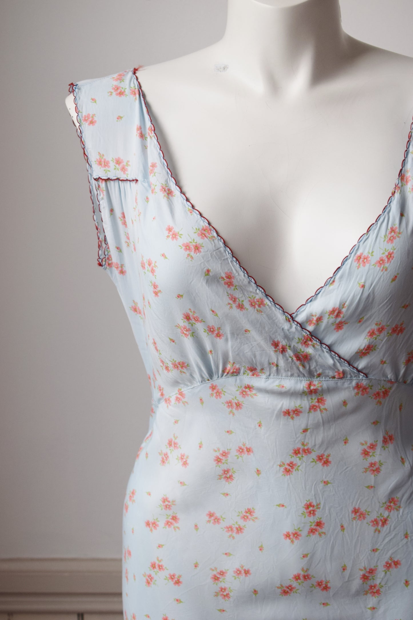 1940s Baby Blue Floral Slip Dress | L