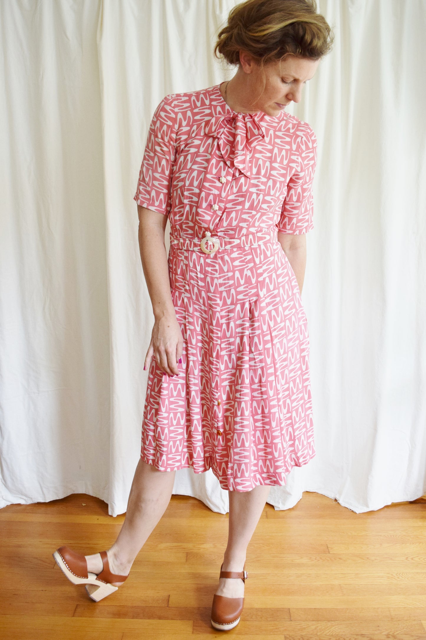 1940s Cold Rayon Novelty Print Day Dress | Pink Squiggle Dress | Button Front