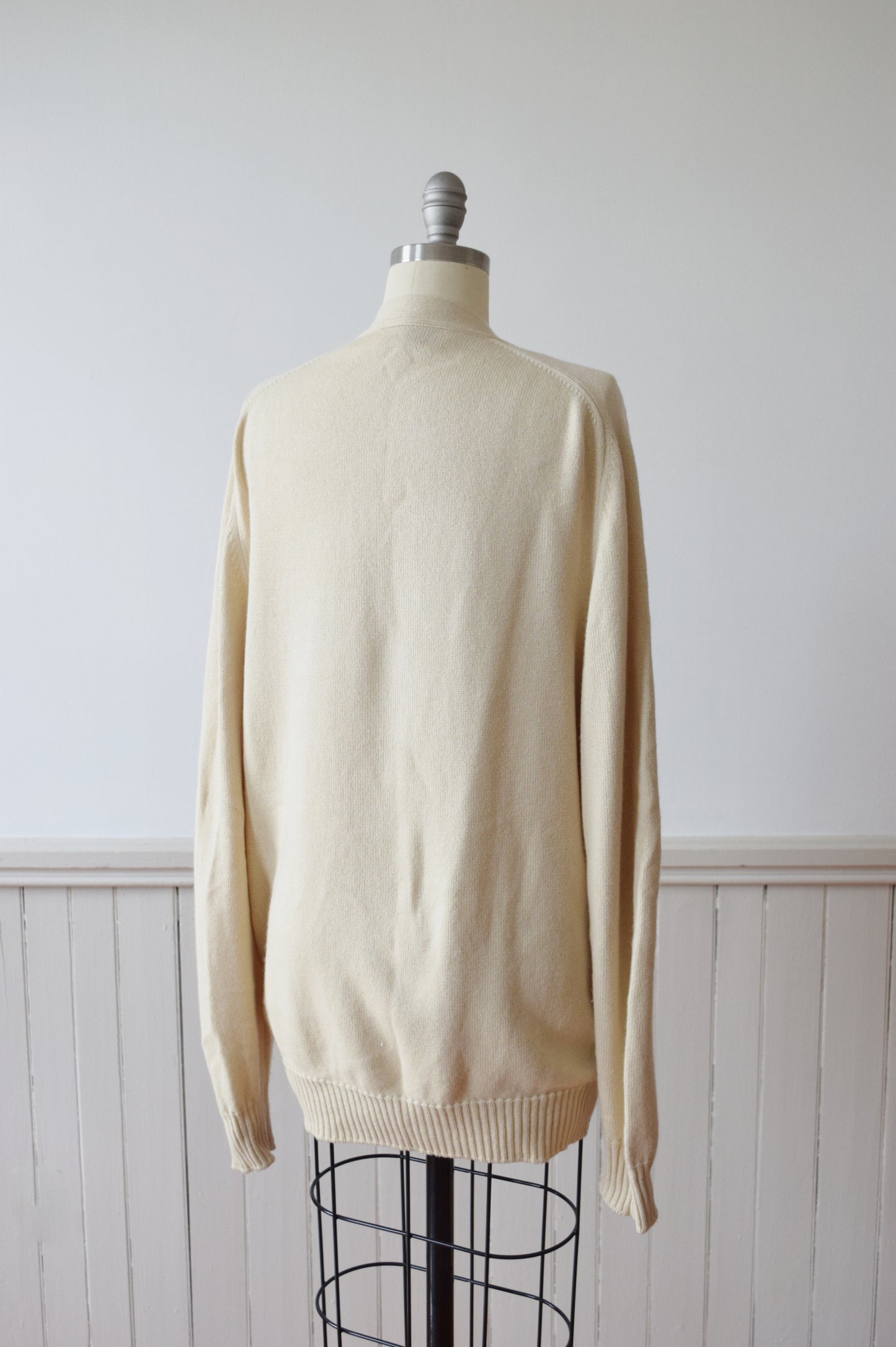 1980s Cashmere + Silk Blend Boyfriend Cardigan | Tall M-L