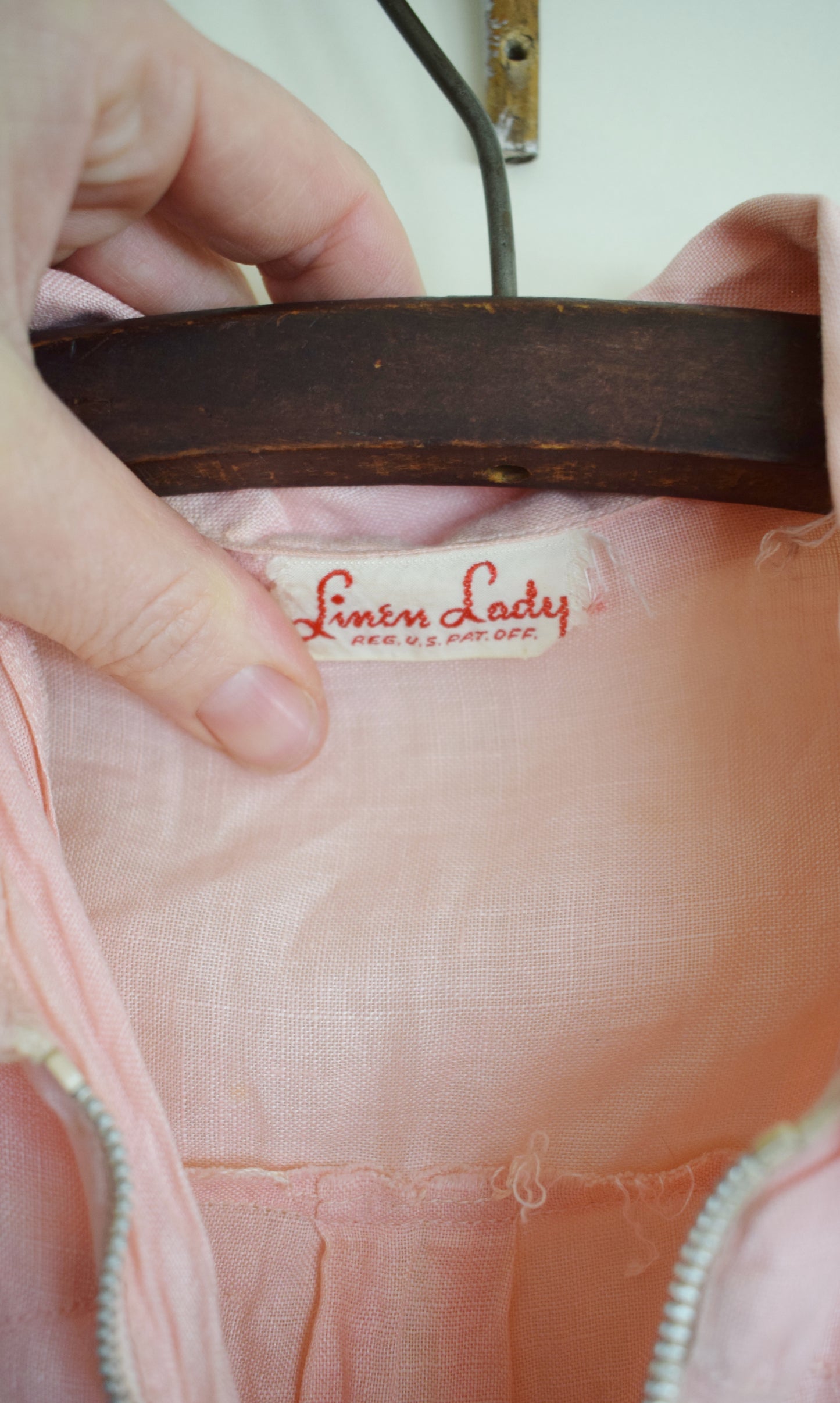1950s Pink Linen Top with Zipper