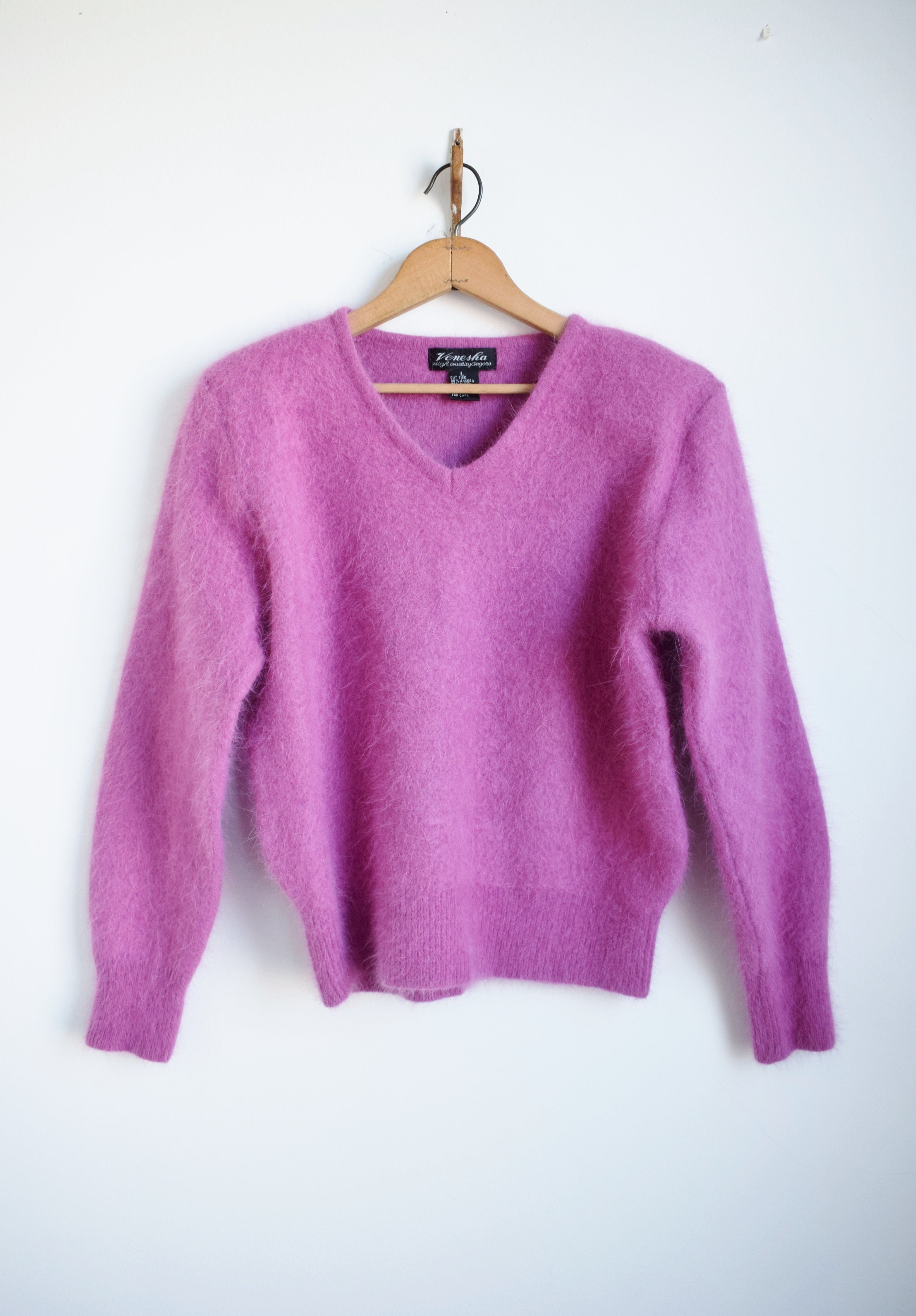 Vintage Fuschia Pink Angora Pullover M – fieldwork