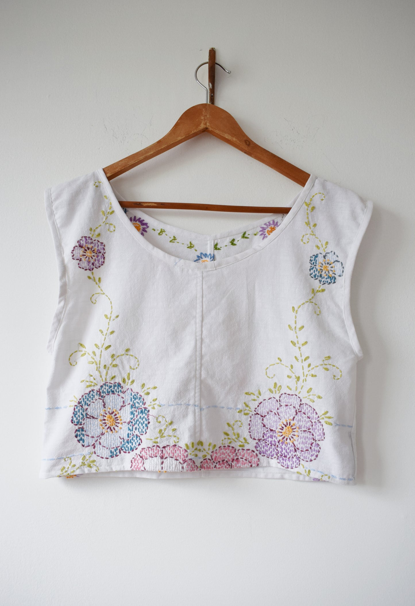 Vintage Embroidered Floral Bedspread Top | Embroidered Floral II | S