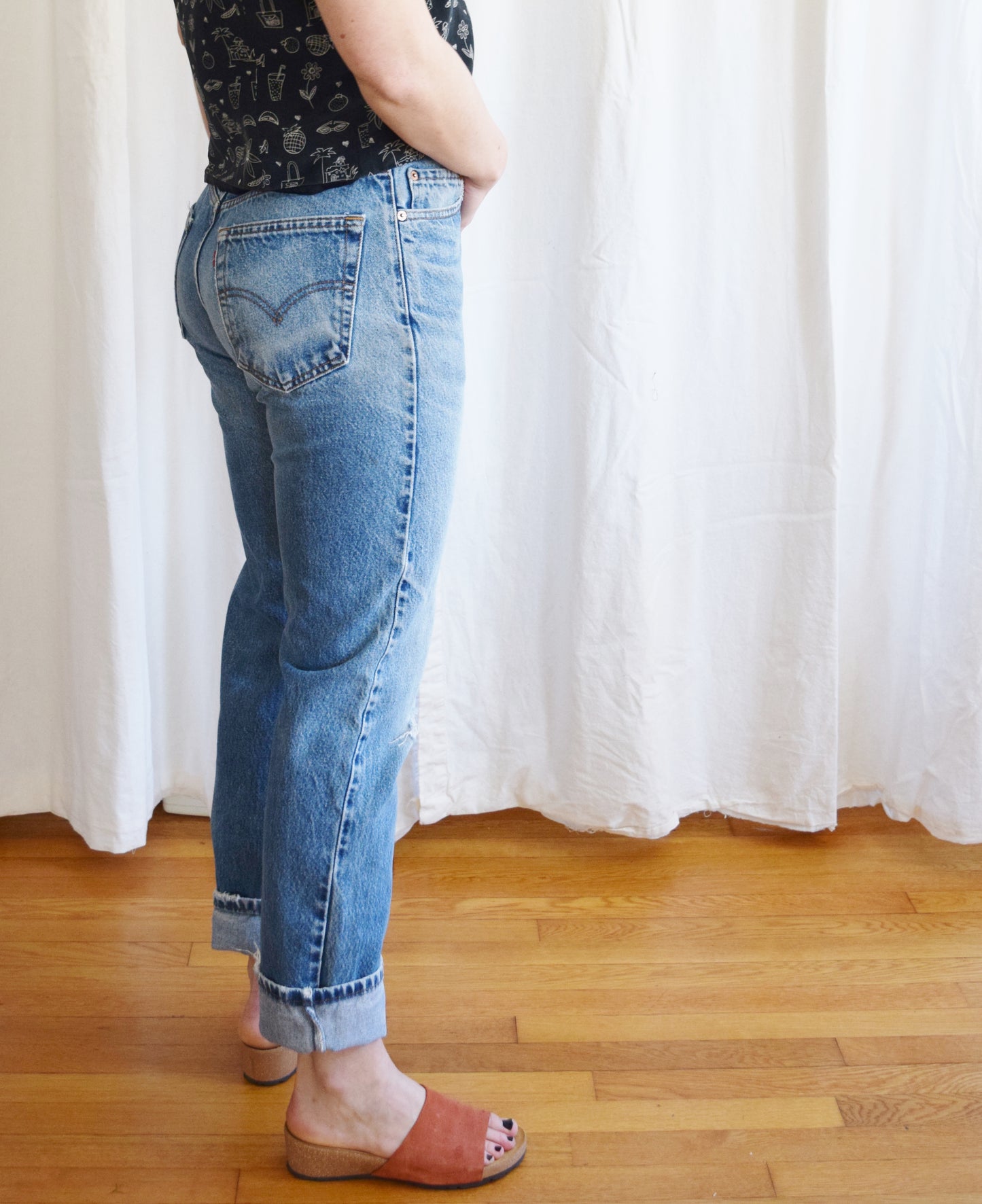 Vintage Levi 505s | 1980s / 1990s Jeans | 32” waist