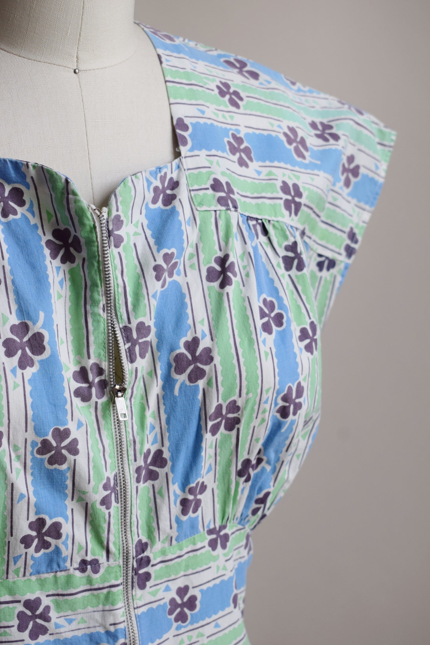 1940s Lucky Clover House Dress | Blue/Green | S/M