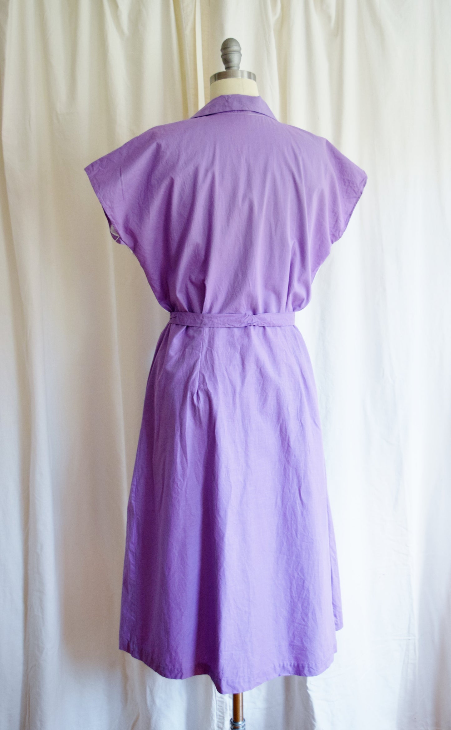 Early 1950s Purple and Eyelet Day Dress | Approx. L/XL