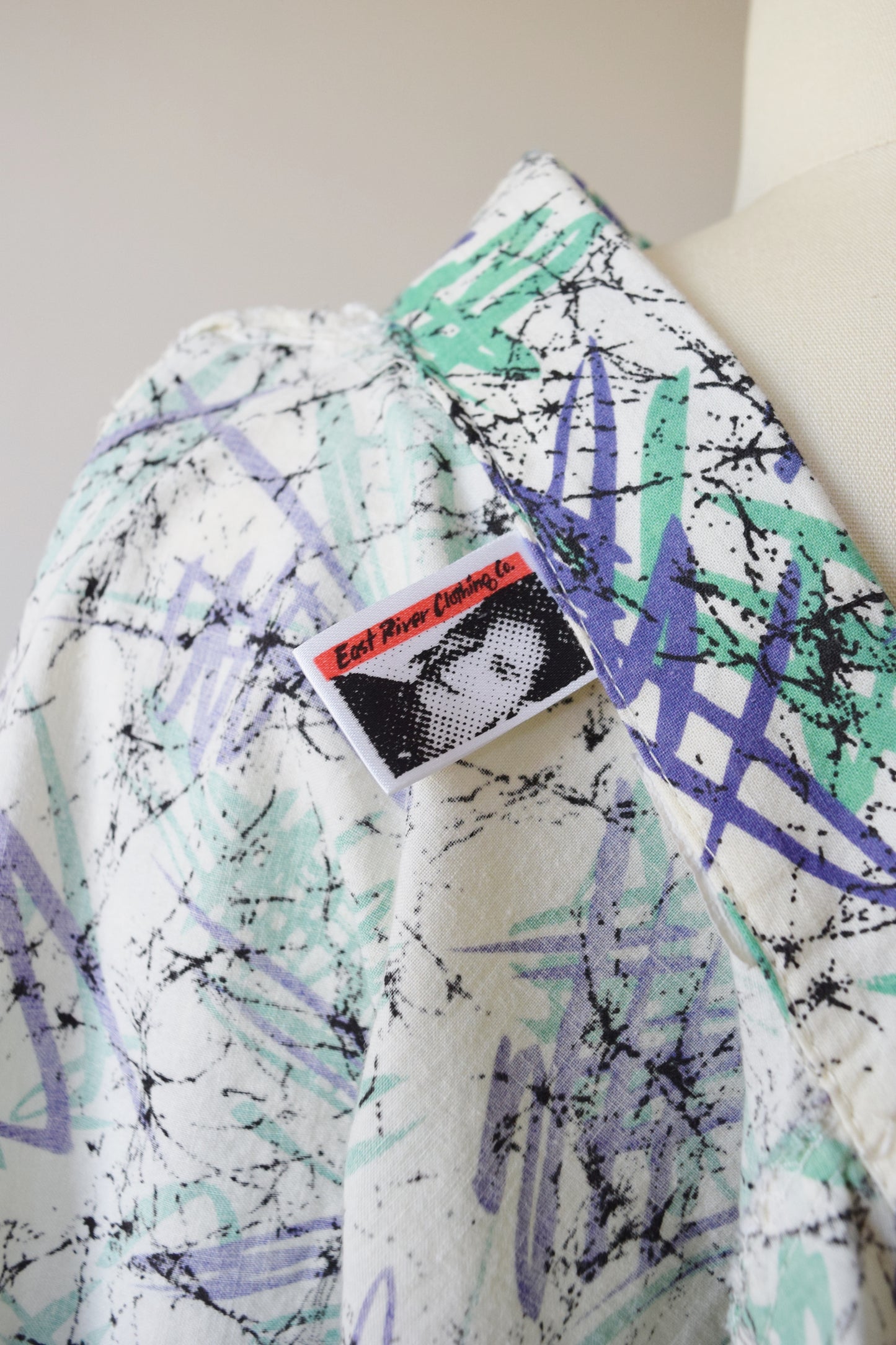Vintage Scribble Shirt | 1980s | M