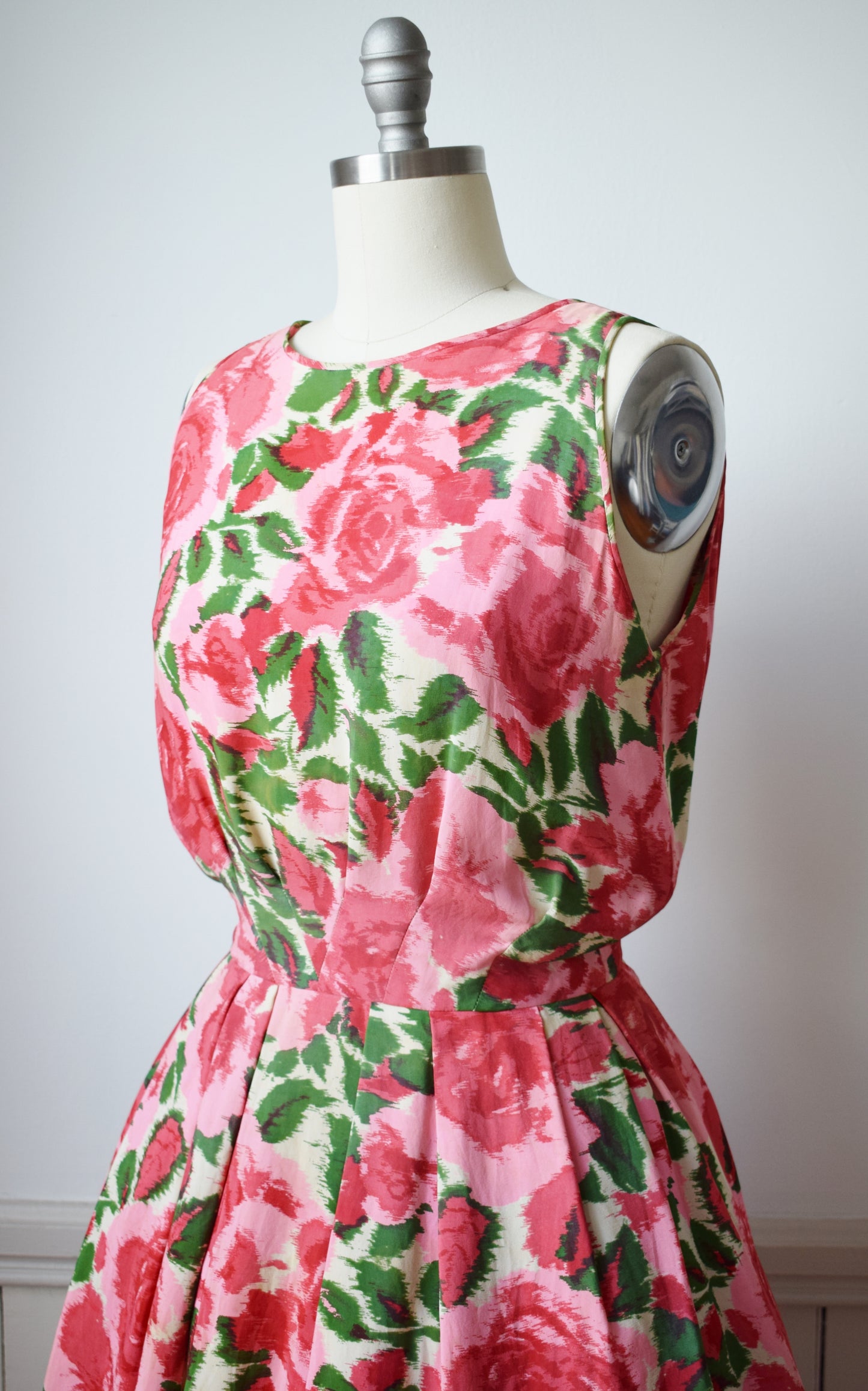 1950s Silk Rose Print Dress | M