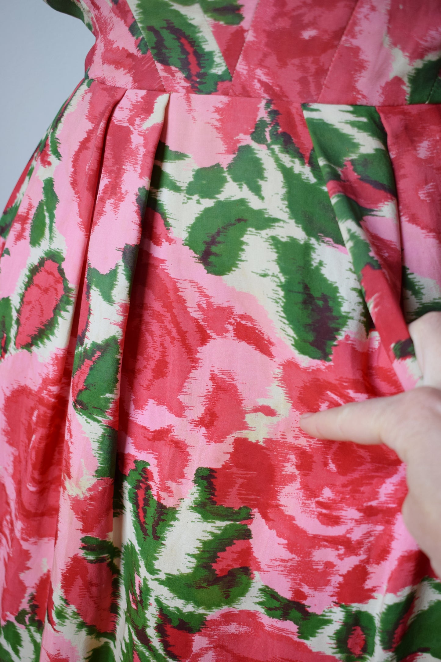 1950s Silk Rose Print Dress | M