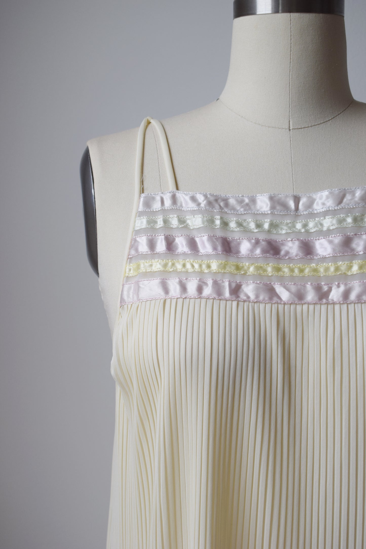 Vintage Micro Pleat Nap Dress | S/M