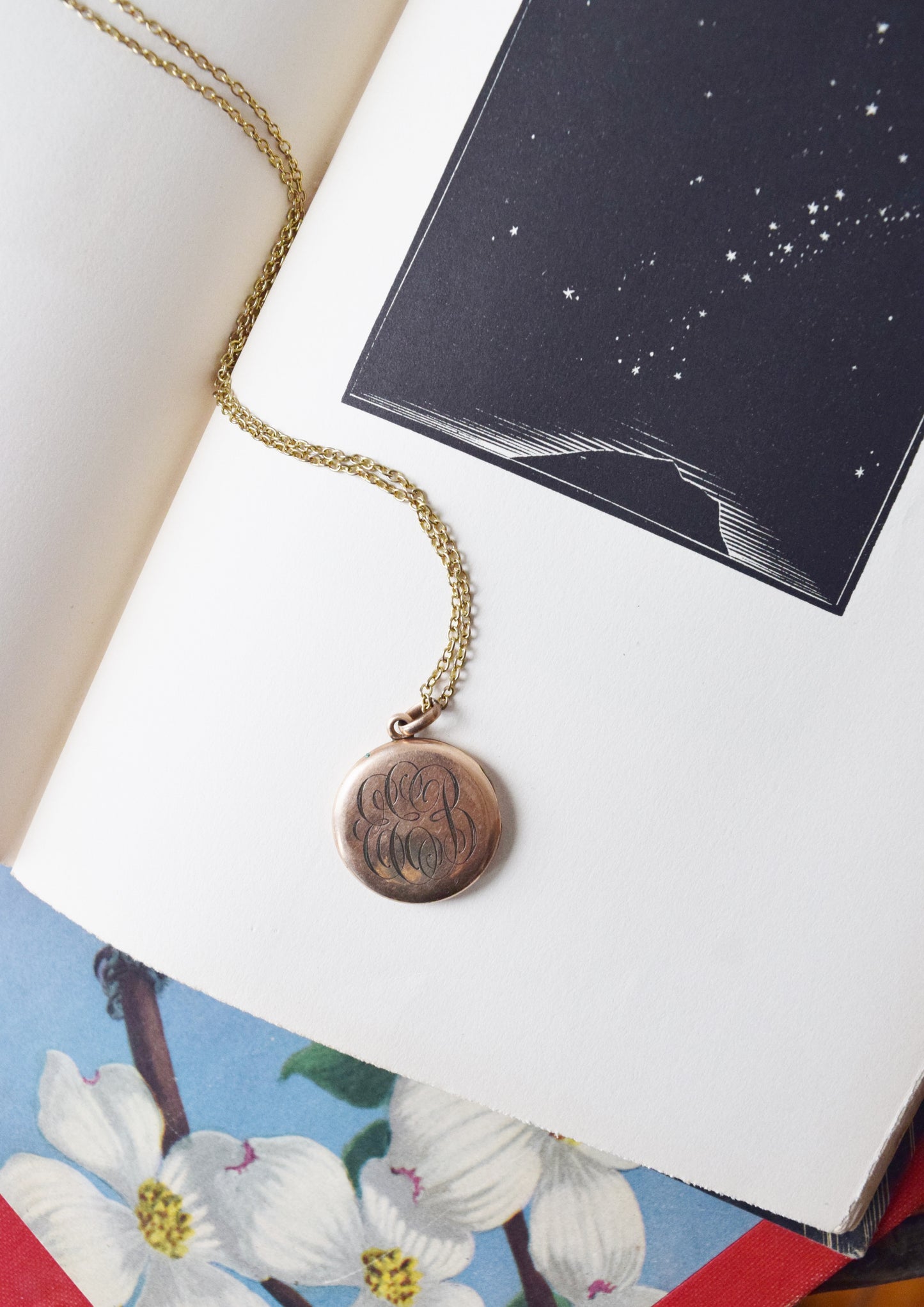 Antique Gold Monogrammed Circle Locket | Edwardian Locket | Initials EEB