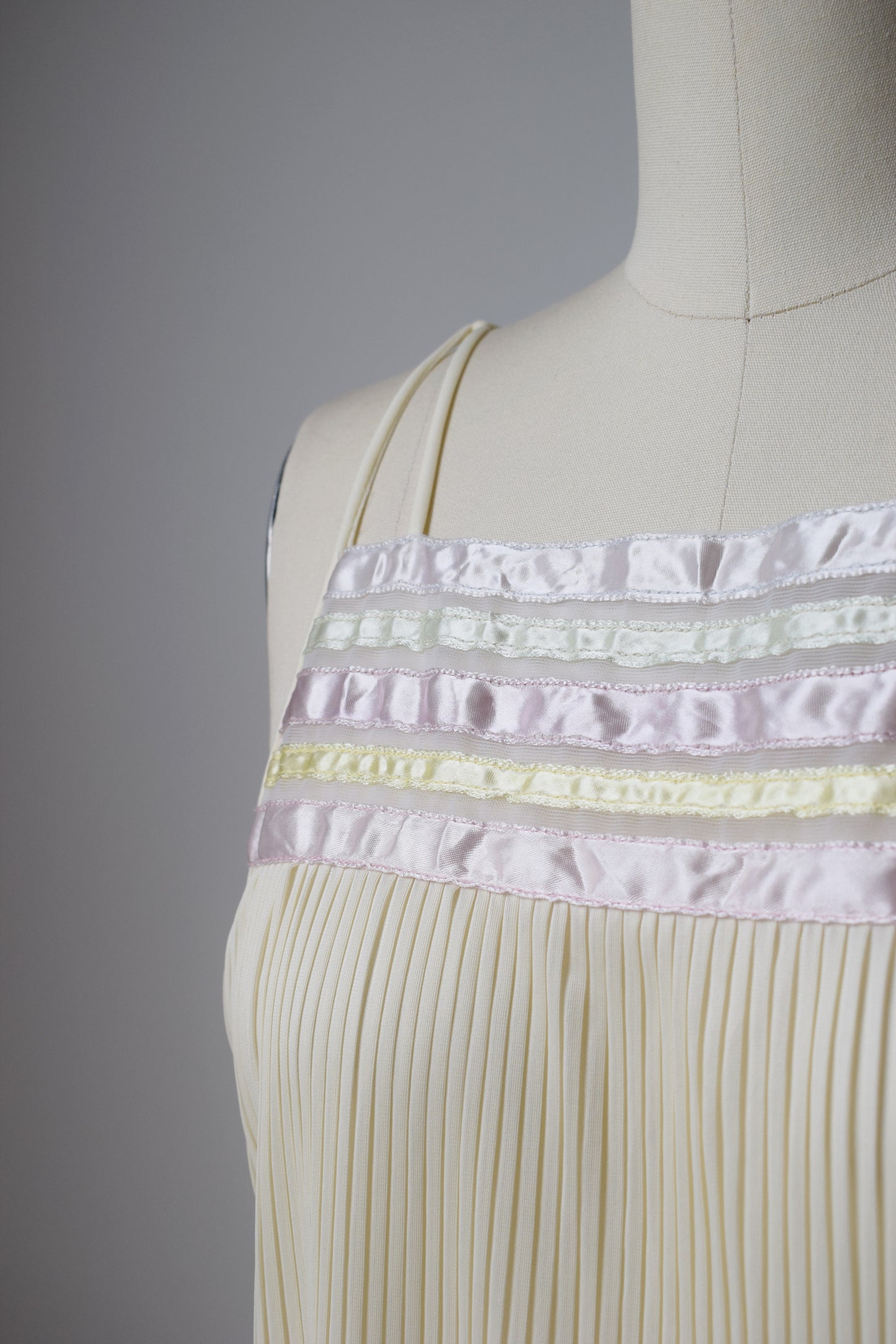 Vintage Micro Pleat Nap Dress | S/M