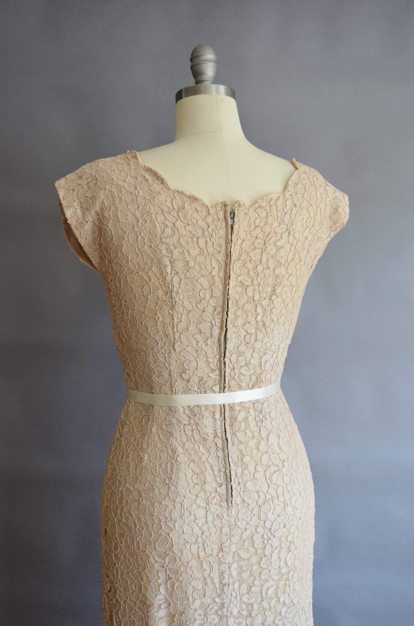 1950s Alencon Lace Sheath Dress