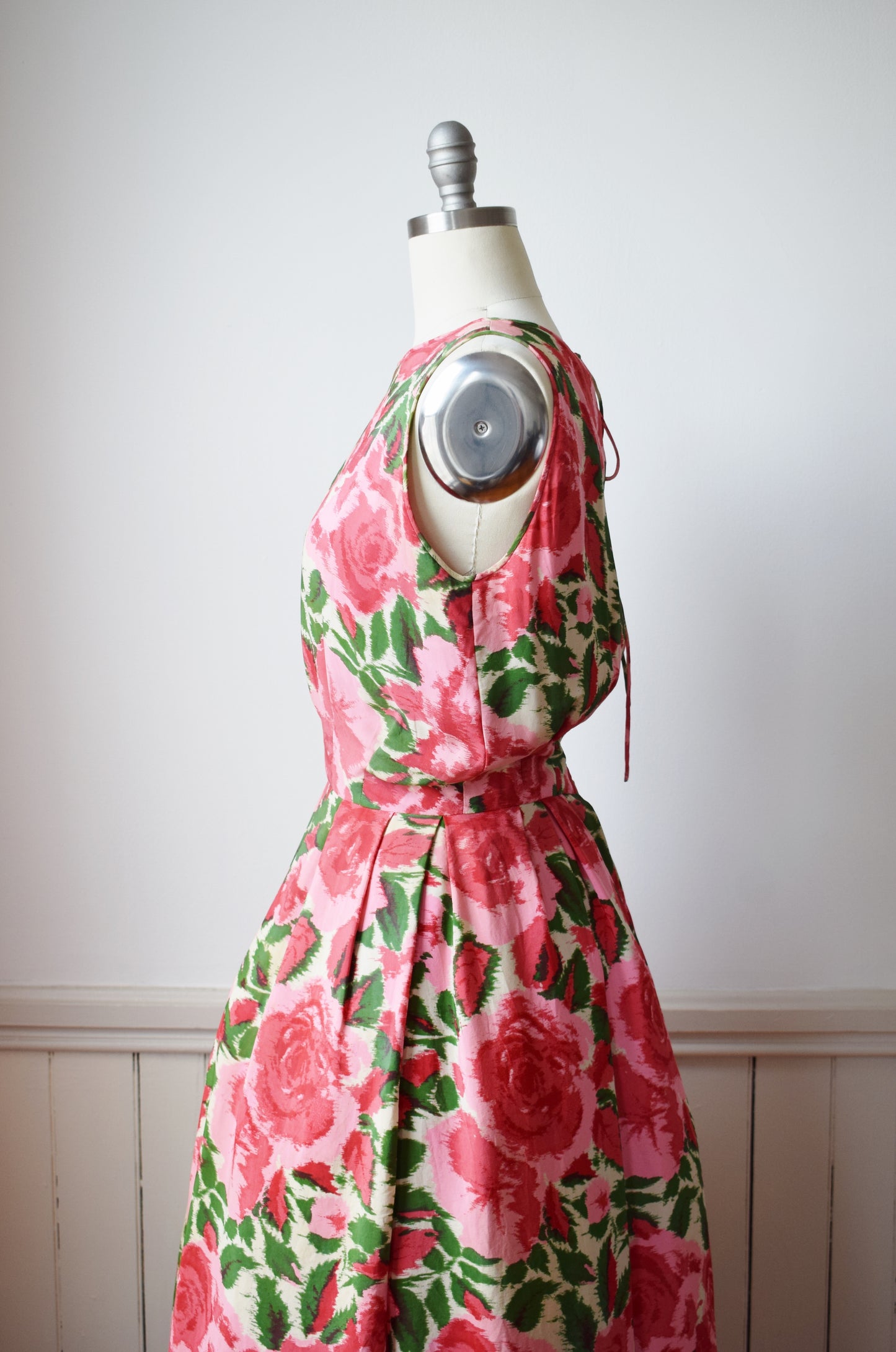 1950s Silk Rose Print Dress | M