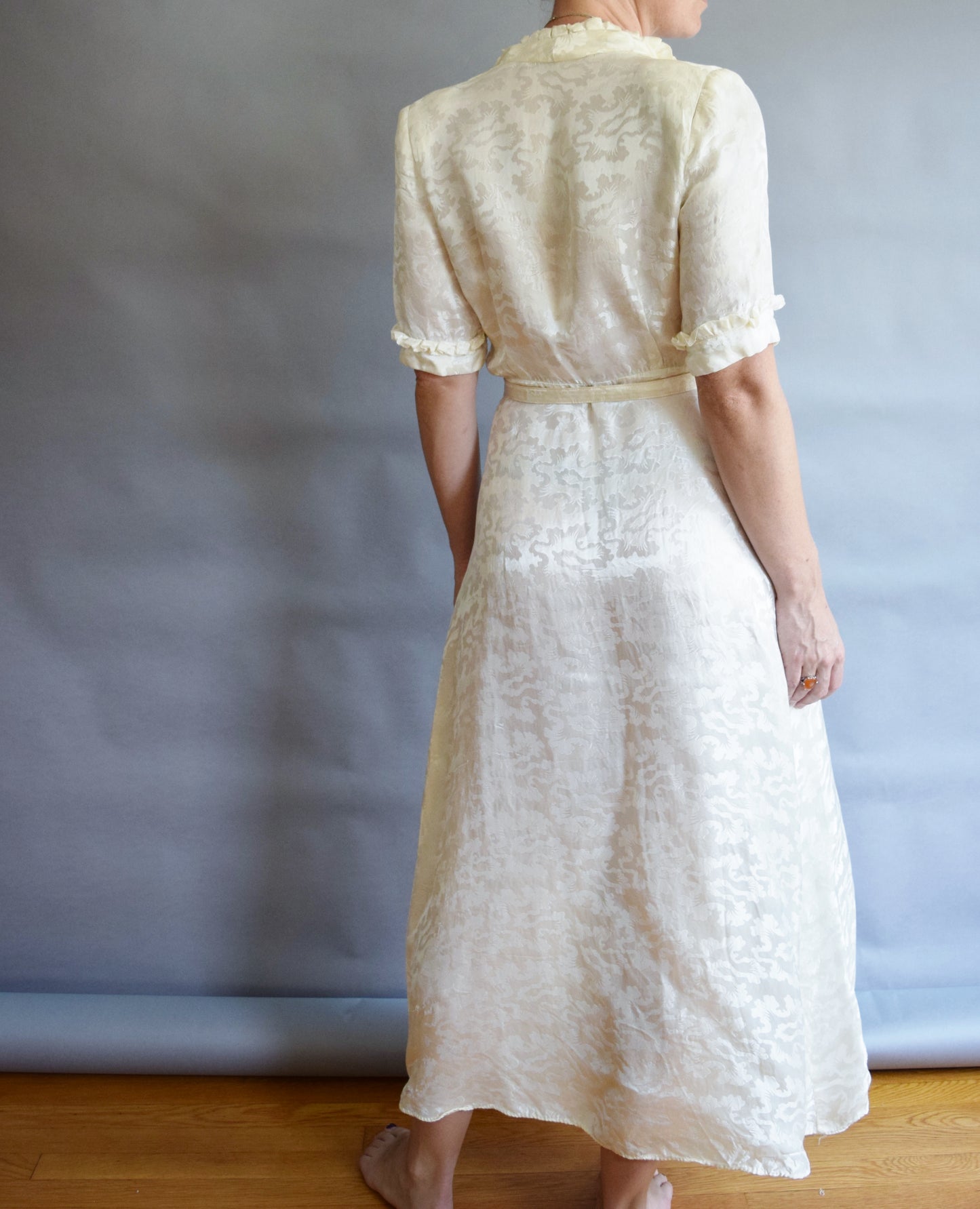 1940s Cream Satin Wrap Dress(ing Gown)