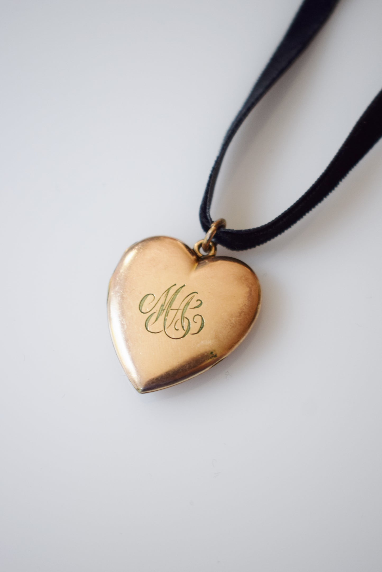 Antique Gold Heart-Shaped Locket "MA" Initials