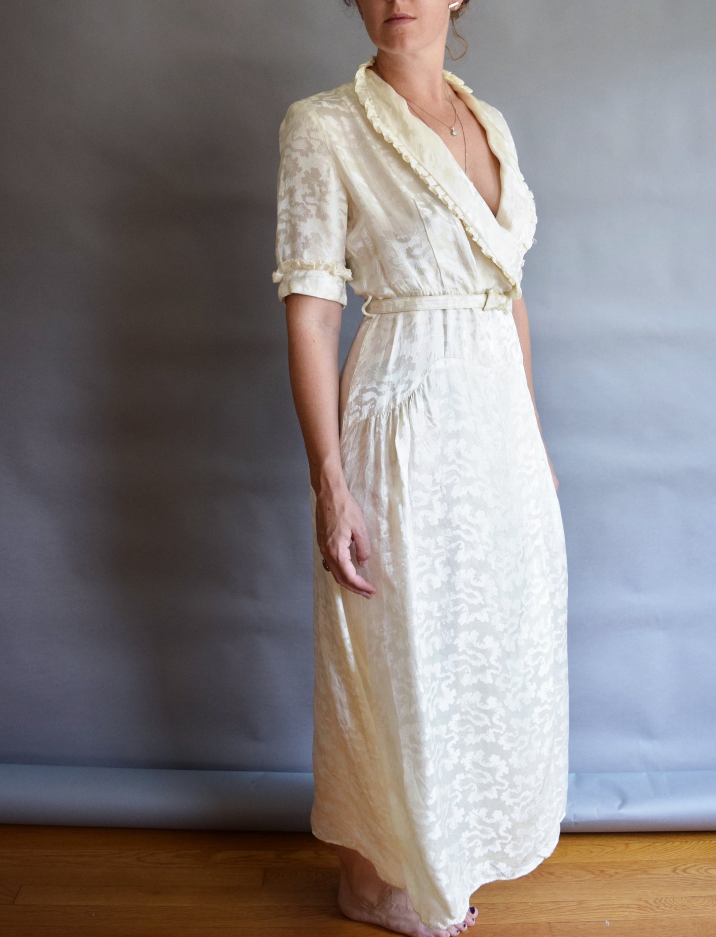 1940s Cream Satin Wrap Dress(ing Gown)