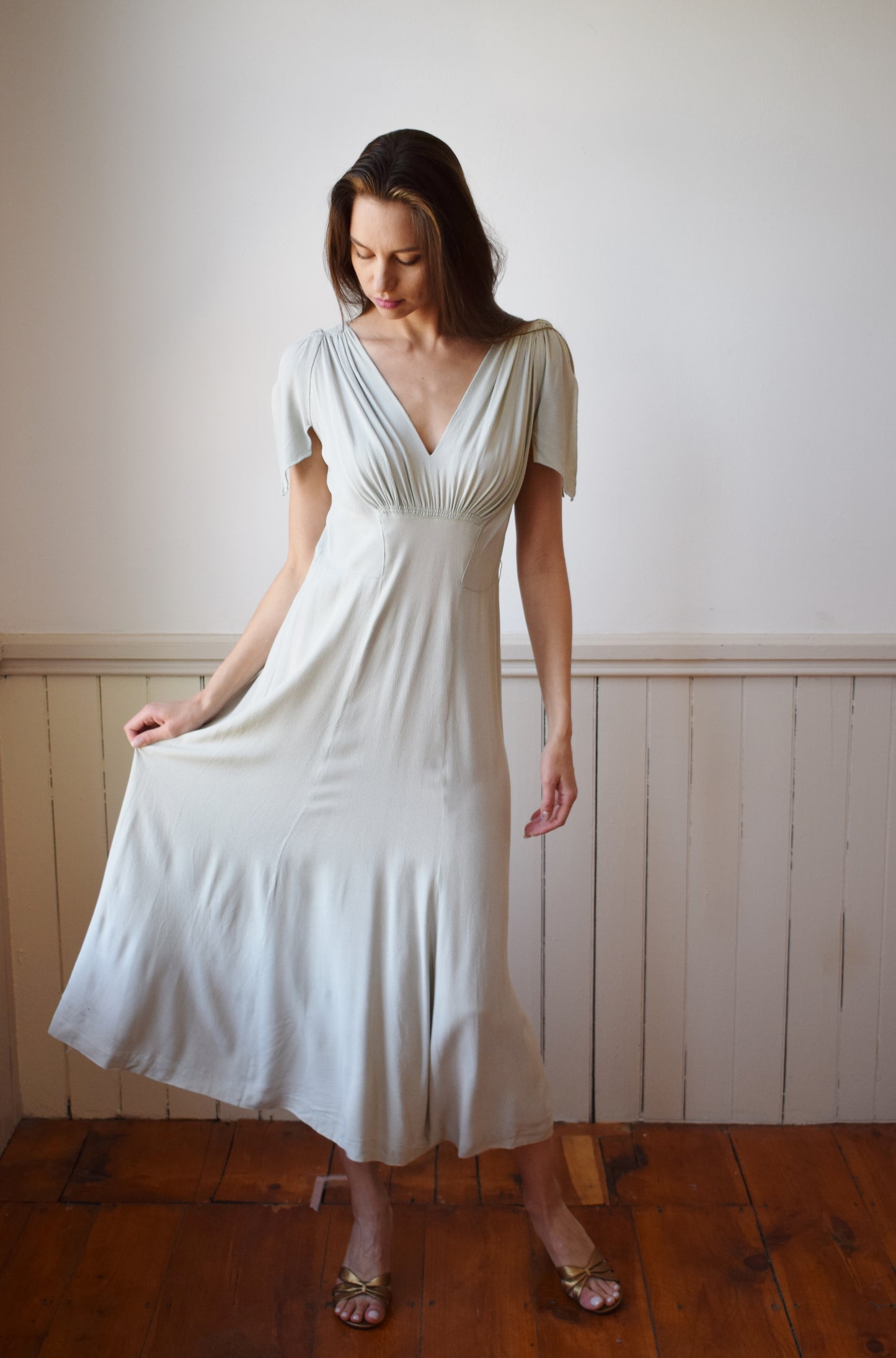 Late 1930s Dove Grey Rayon Dress | M